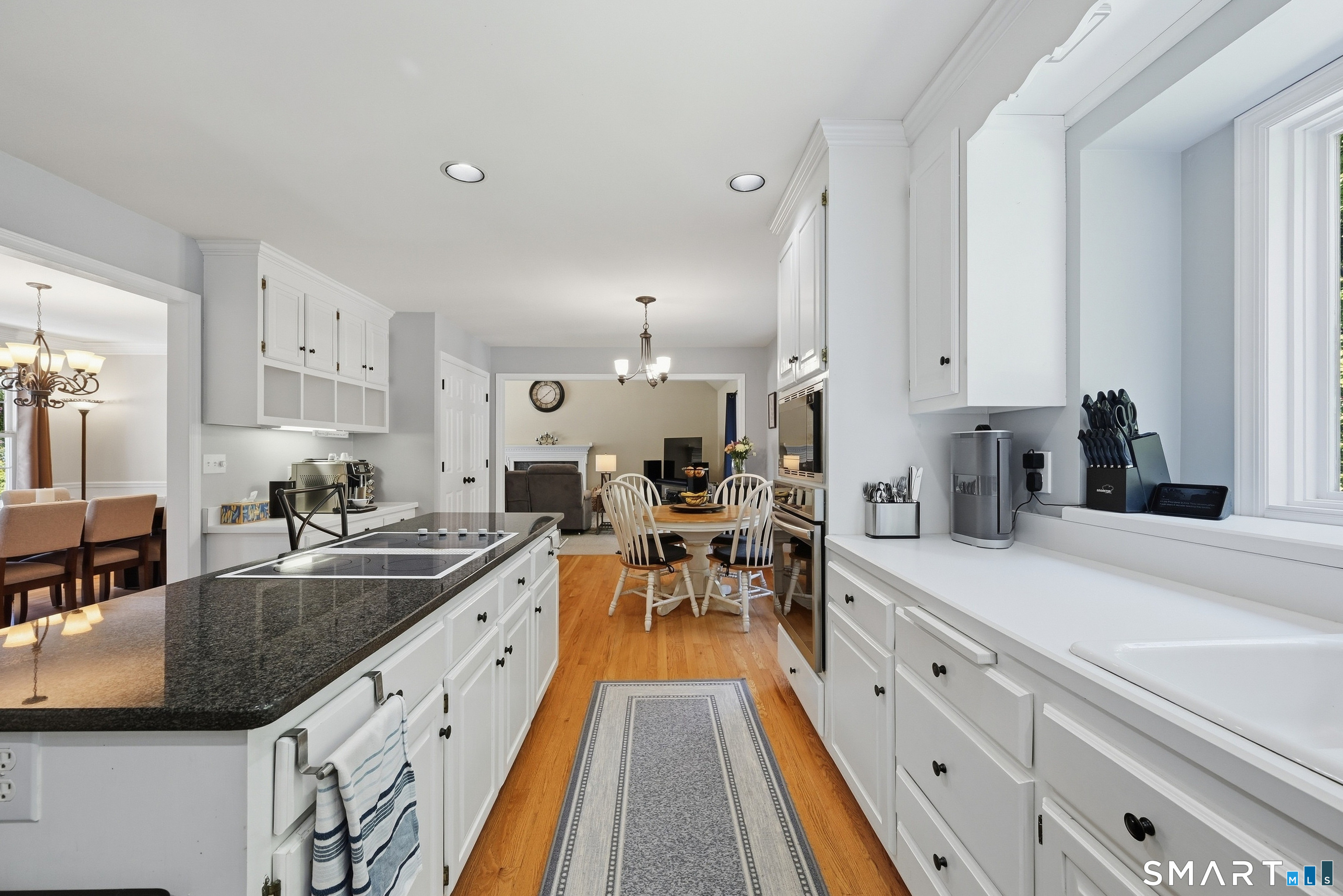 31 Bayberry Lane, New Milford, CT 06776