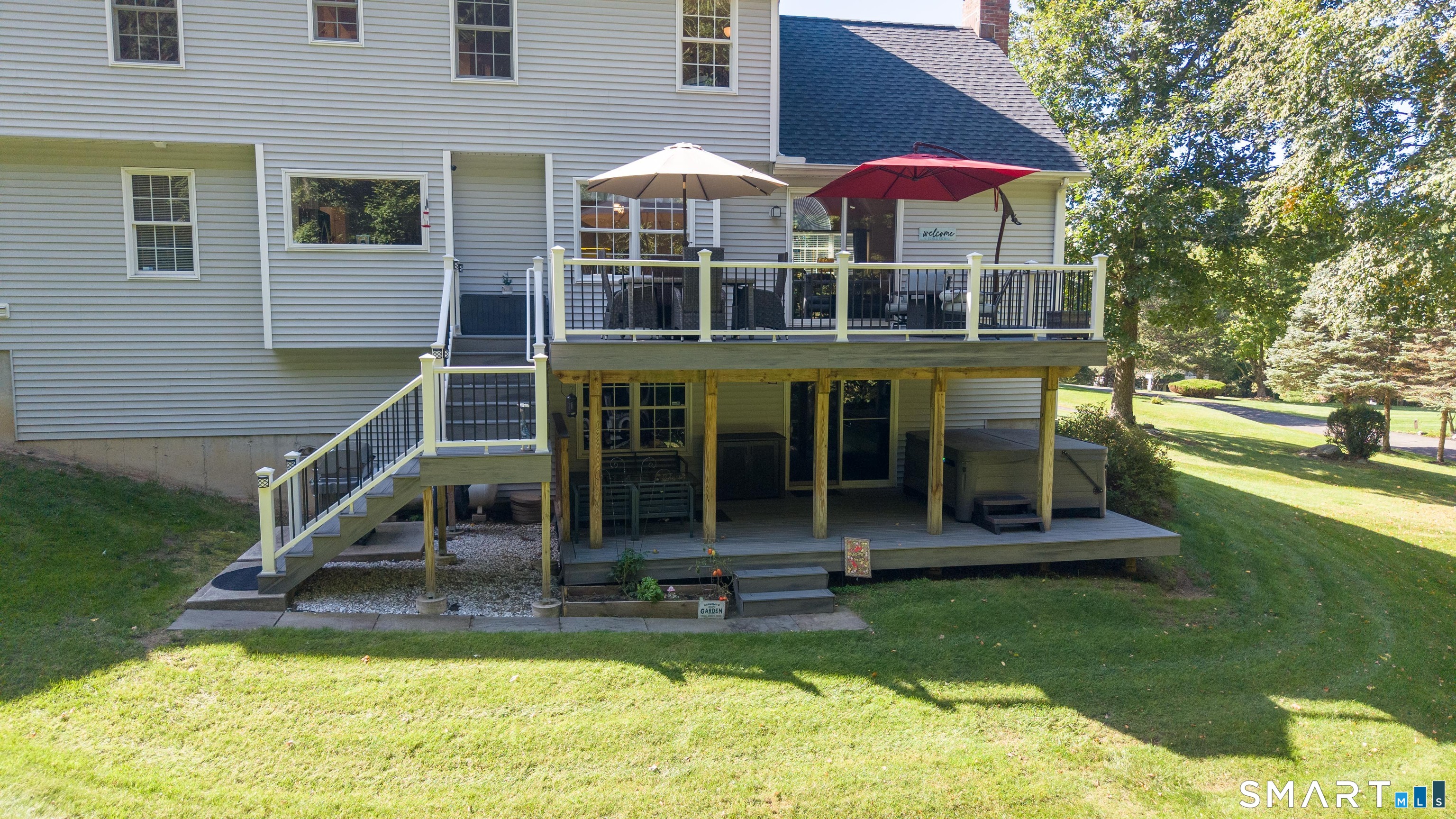 31 Bayberry Lane, New Milford, CT 06776