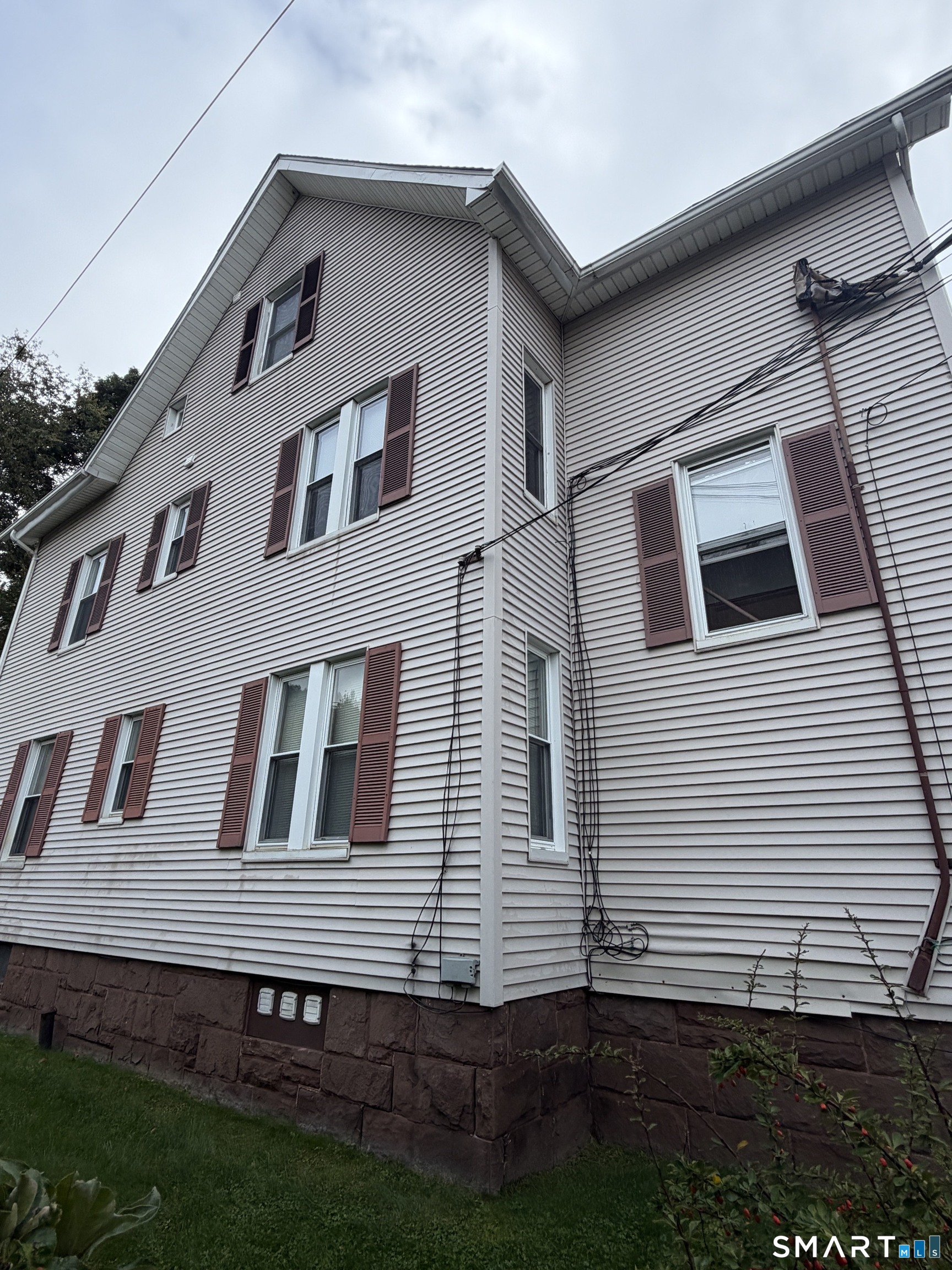 1706 Thomaston Avenue Unit #2 photo 6