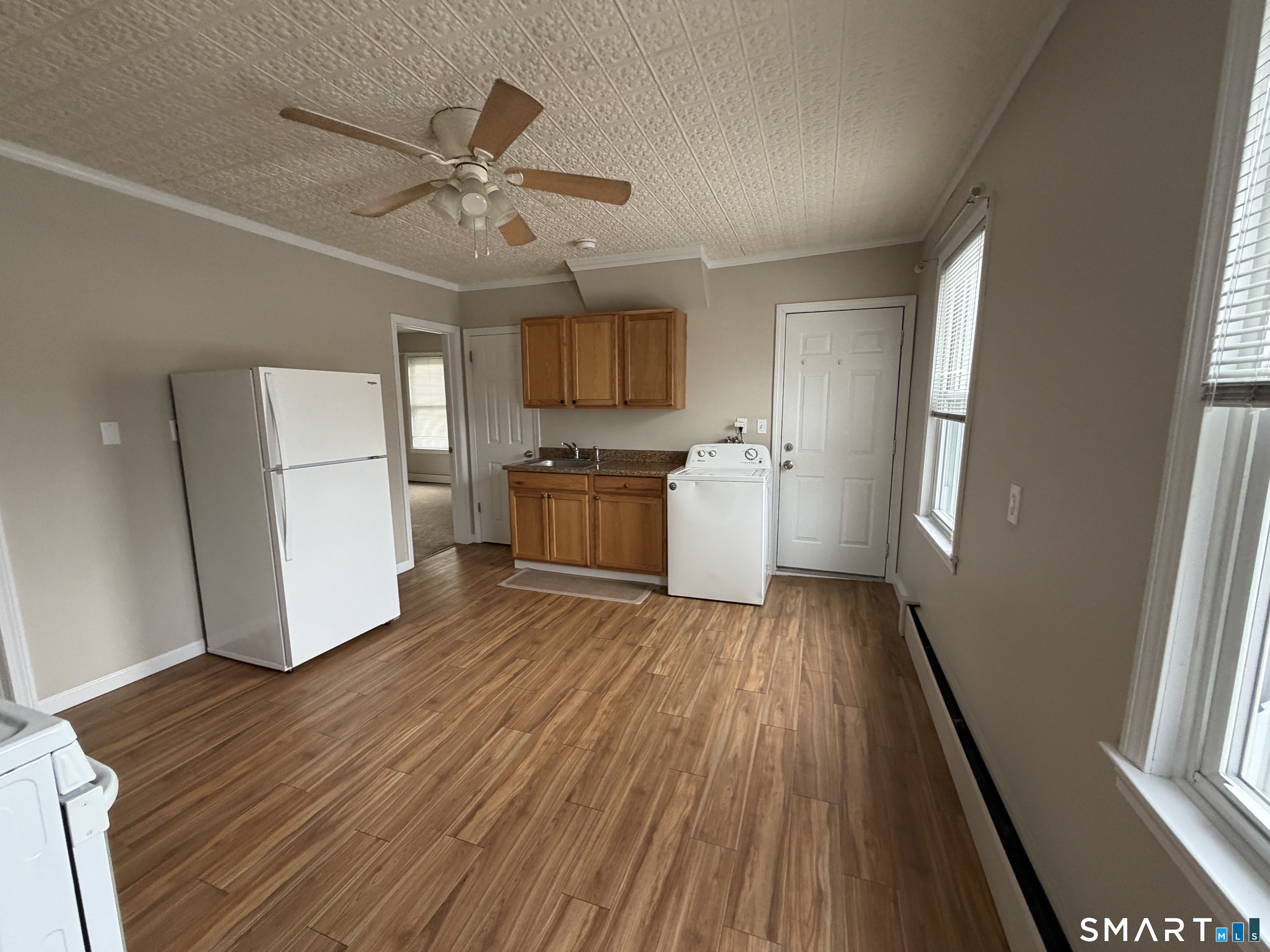 1706 Thomaston Avenue Unit #2 photo 9