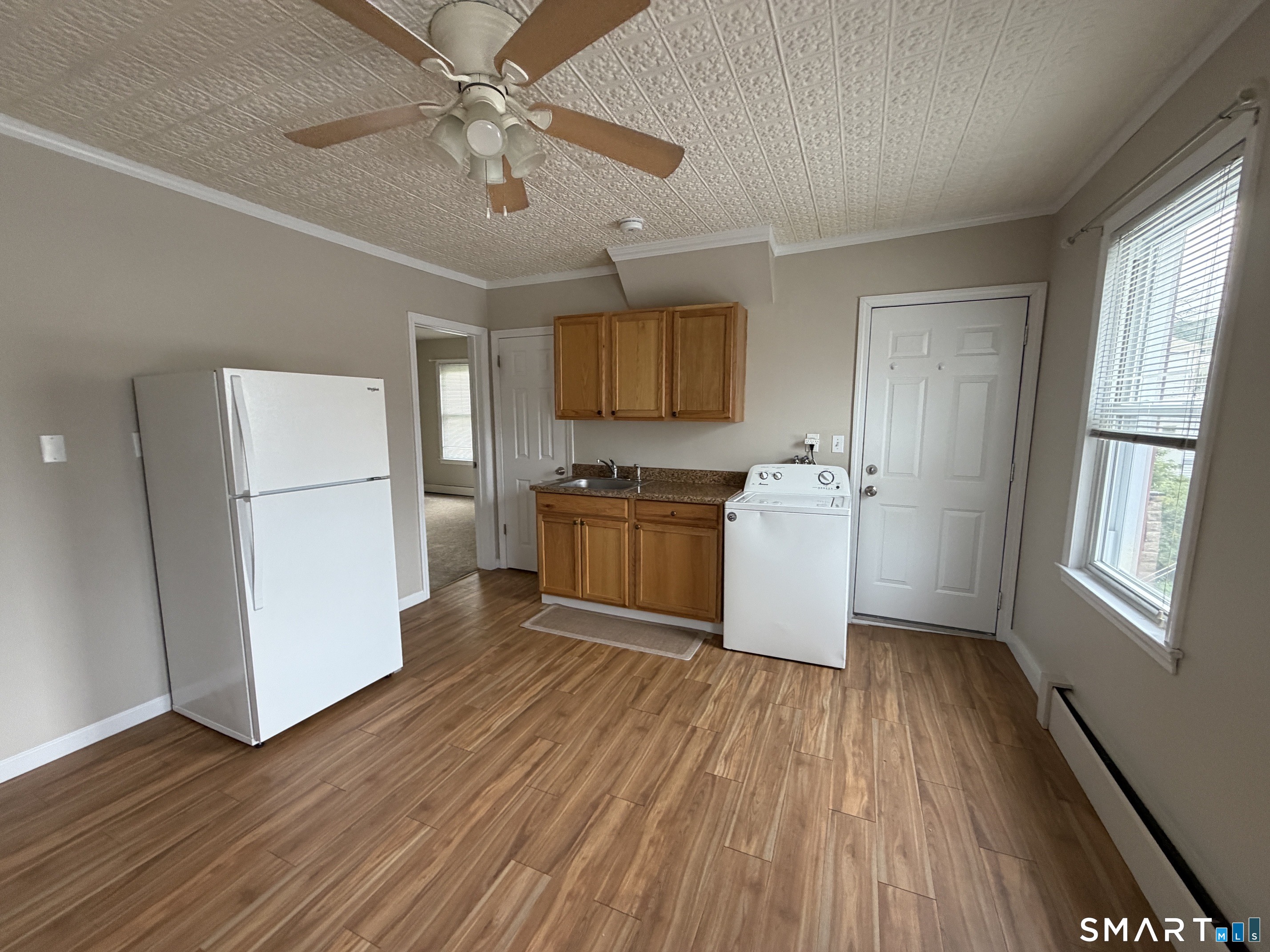 1706 Thomaston Avenue Unit #2 photo 10