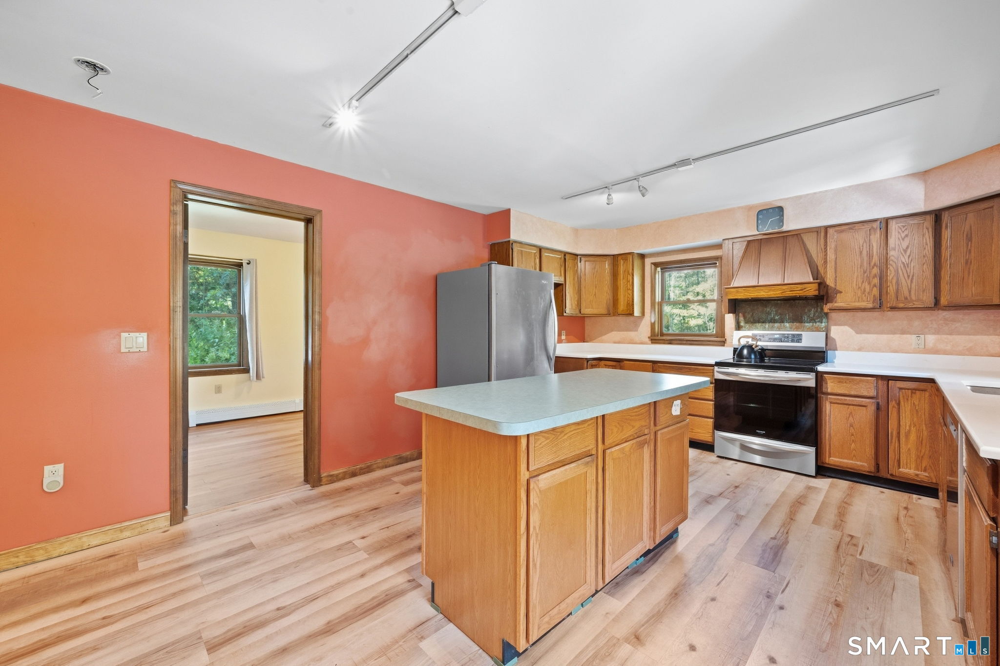 32 Ashford Road photo 15