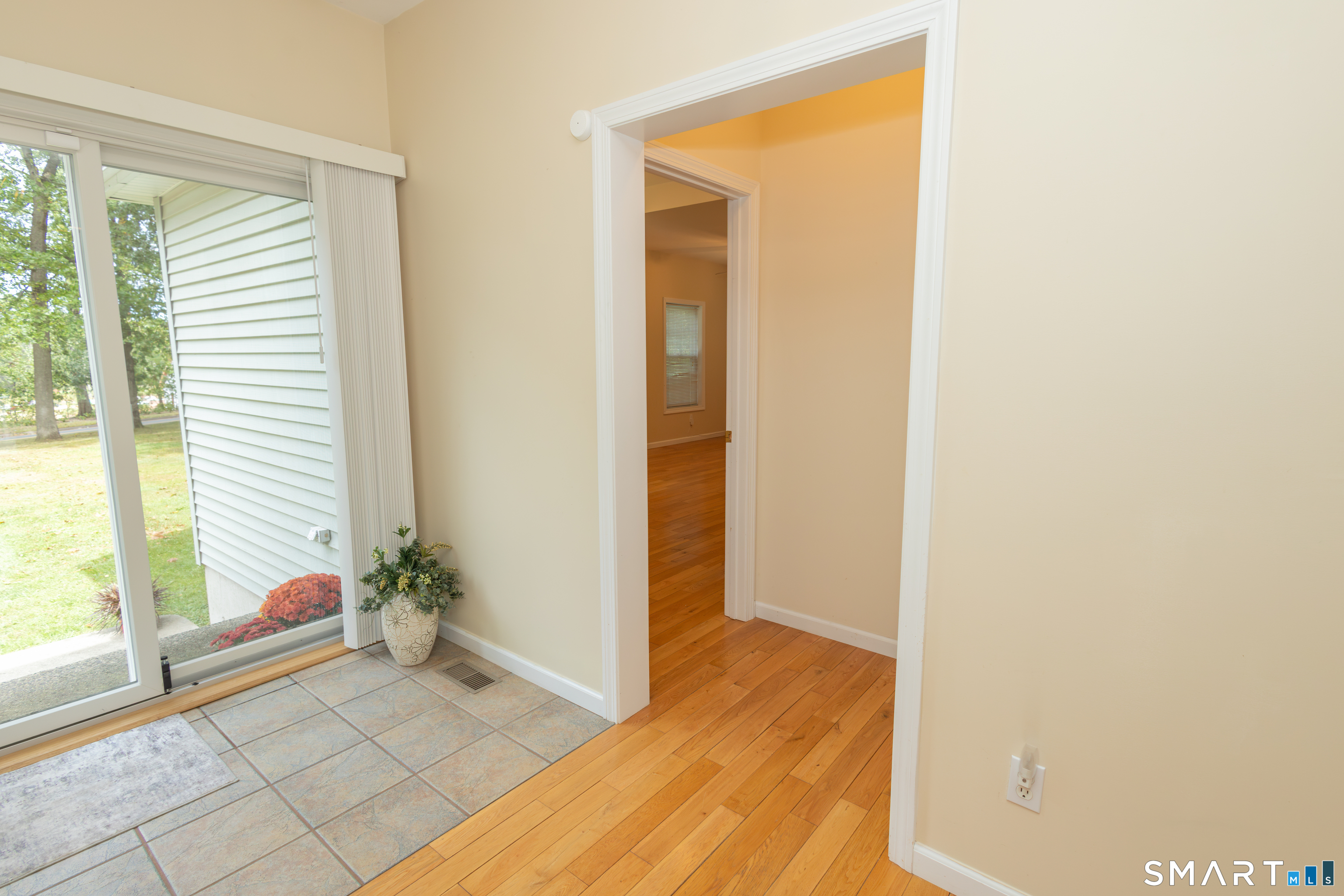 280 Laning Street photo 16