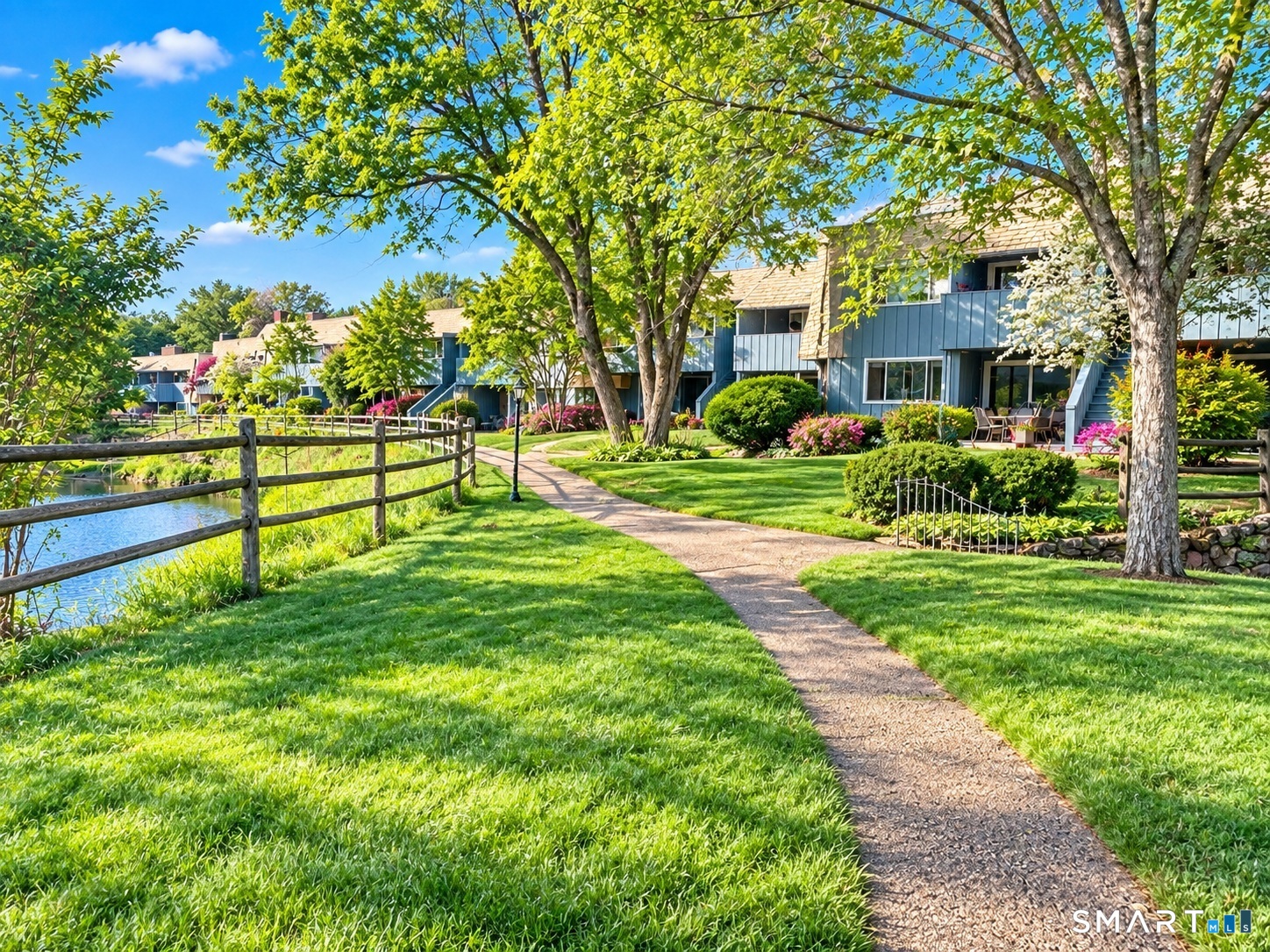 1450 Melville Avenue Unit #1450 photo 18