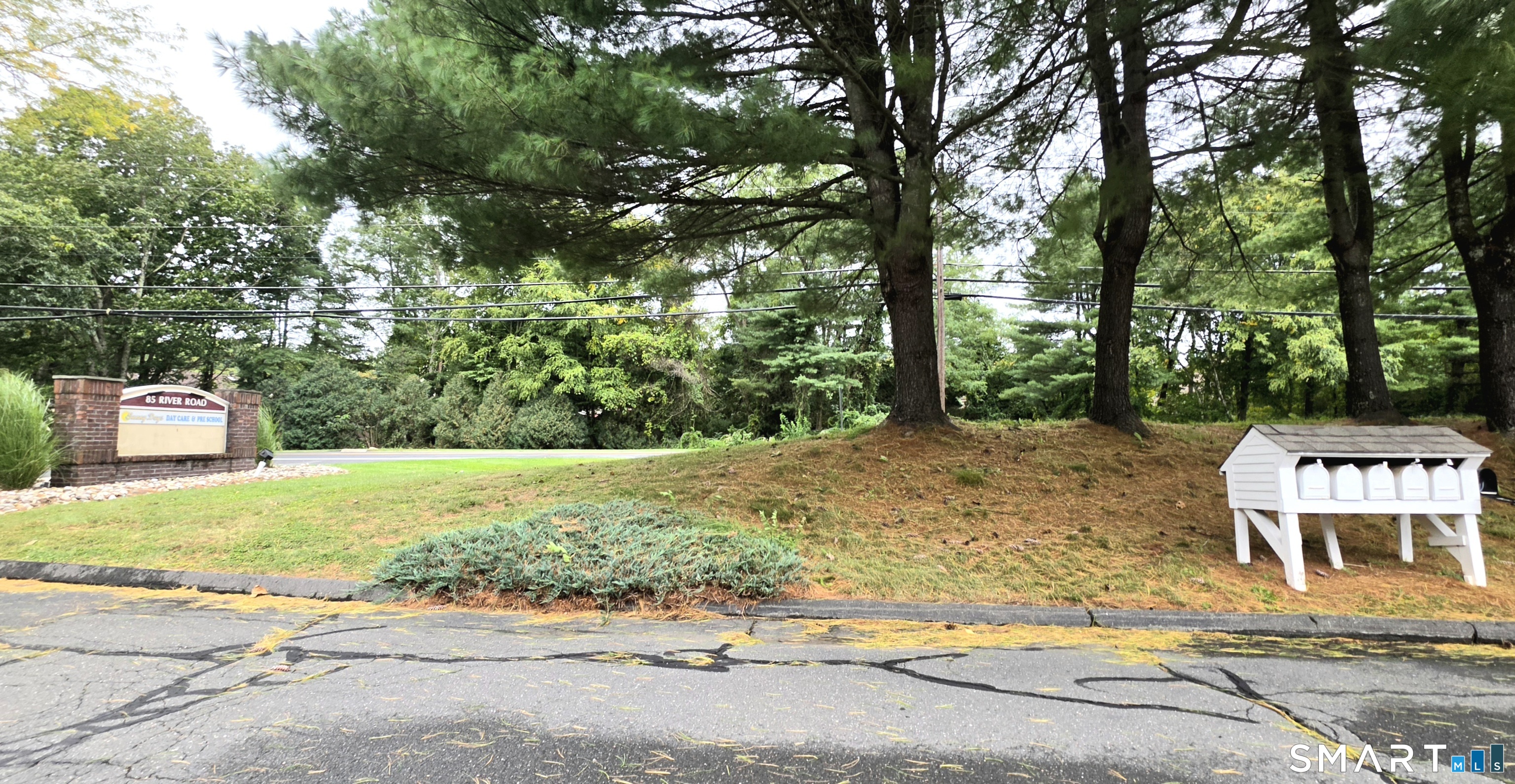 85 River Road photo 21