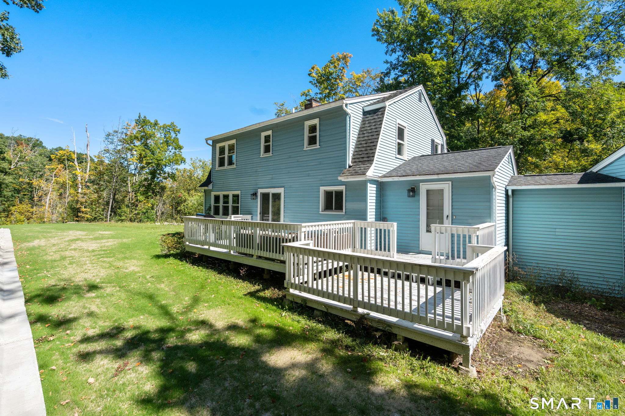 814 New Litchfield Street photo 27