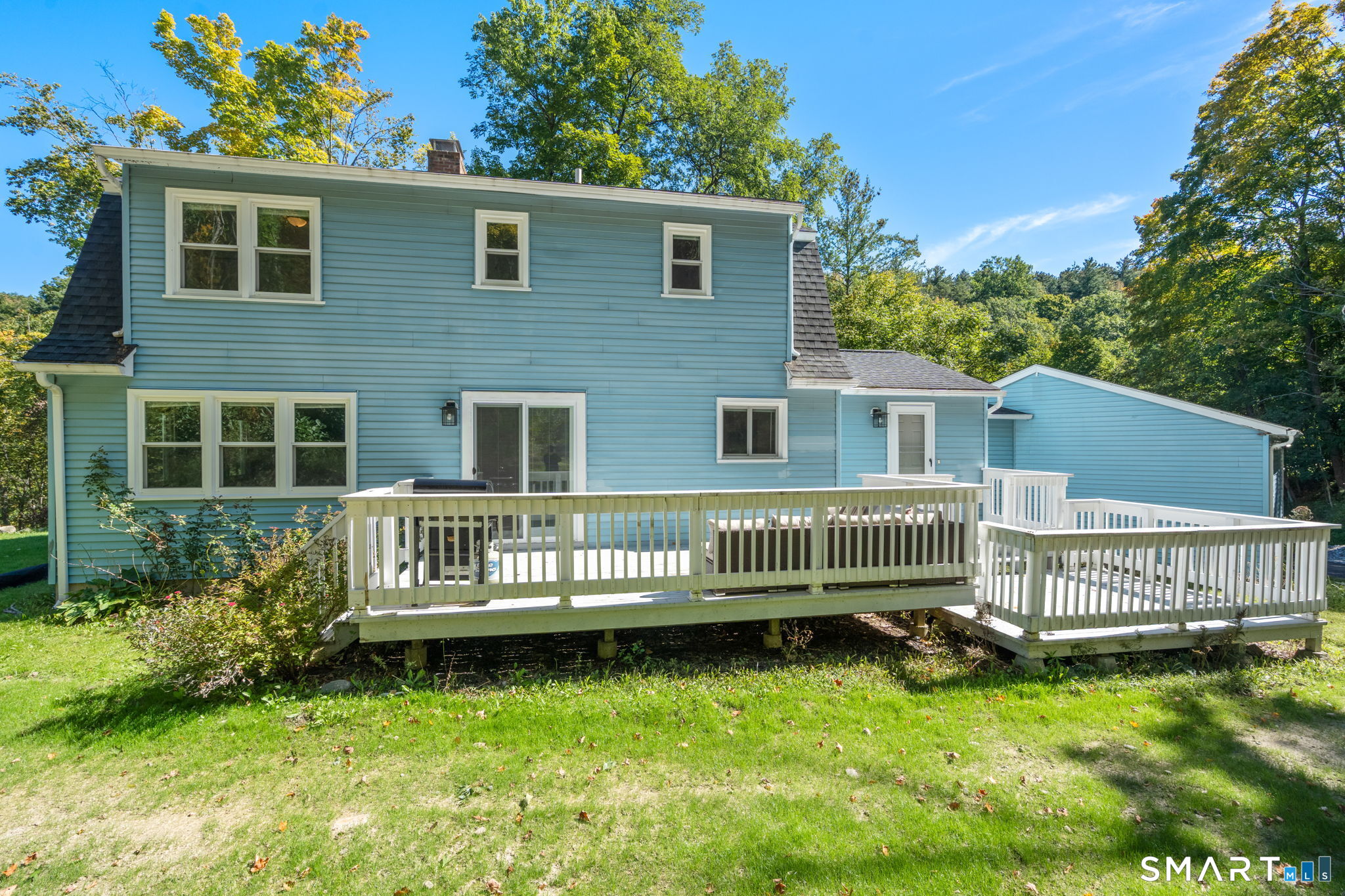 814 New Litchfield Street photo 26