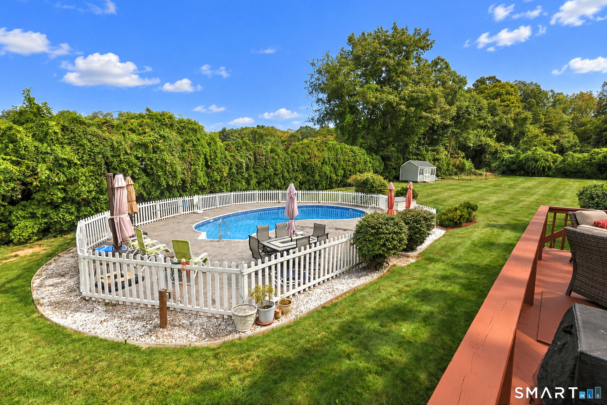 9 Pez Court photo 35