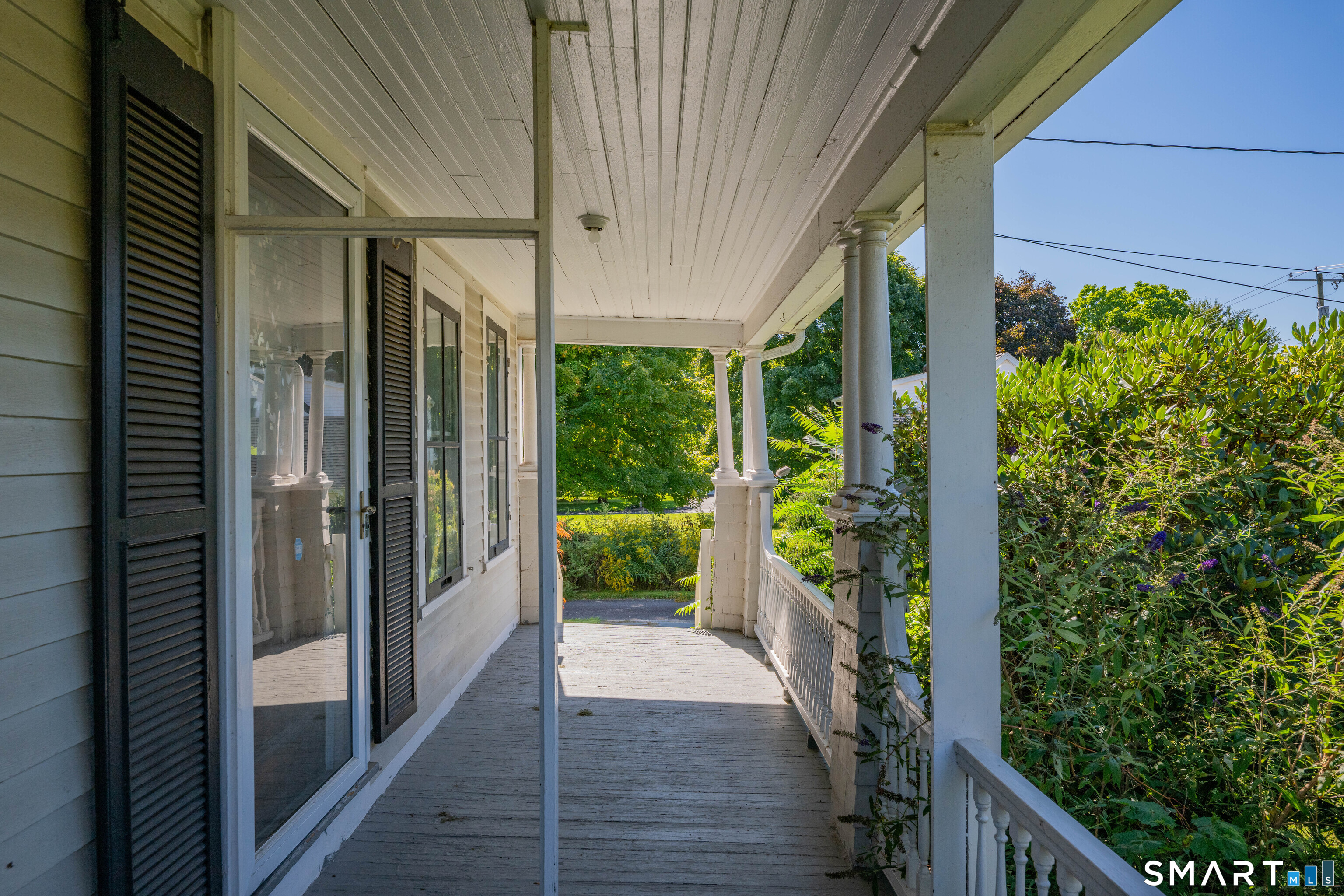 Photo 3 of Single family home for sale at 1476 Poquonock Ave, Windsor, CT 06095 | MLS# 24209051 | Listing updated on 2026-10-06