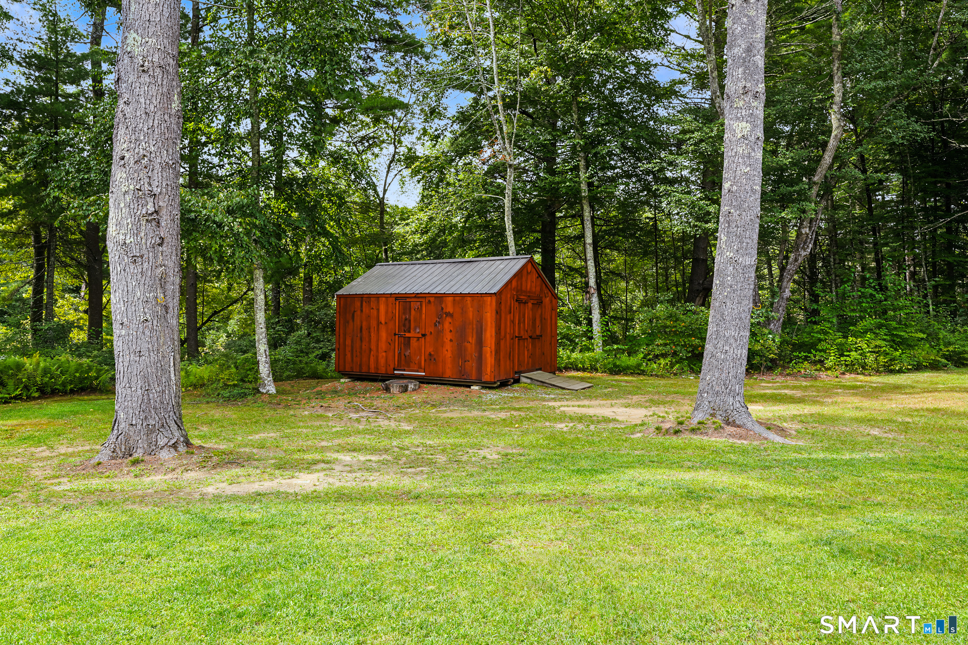 6 Pine Valley Drive, Voluntown, CT 06384