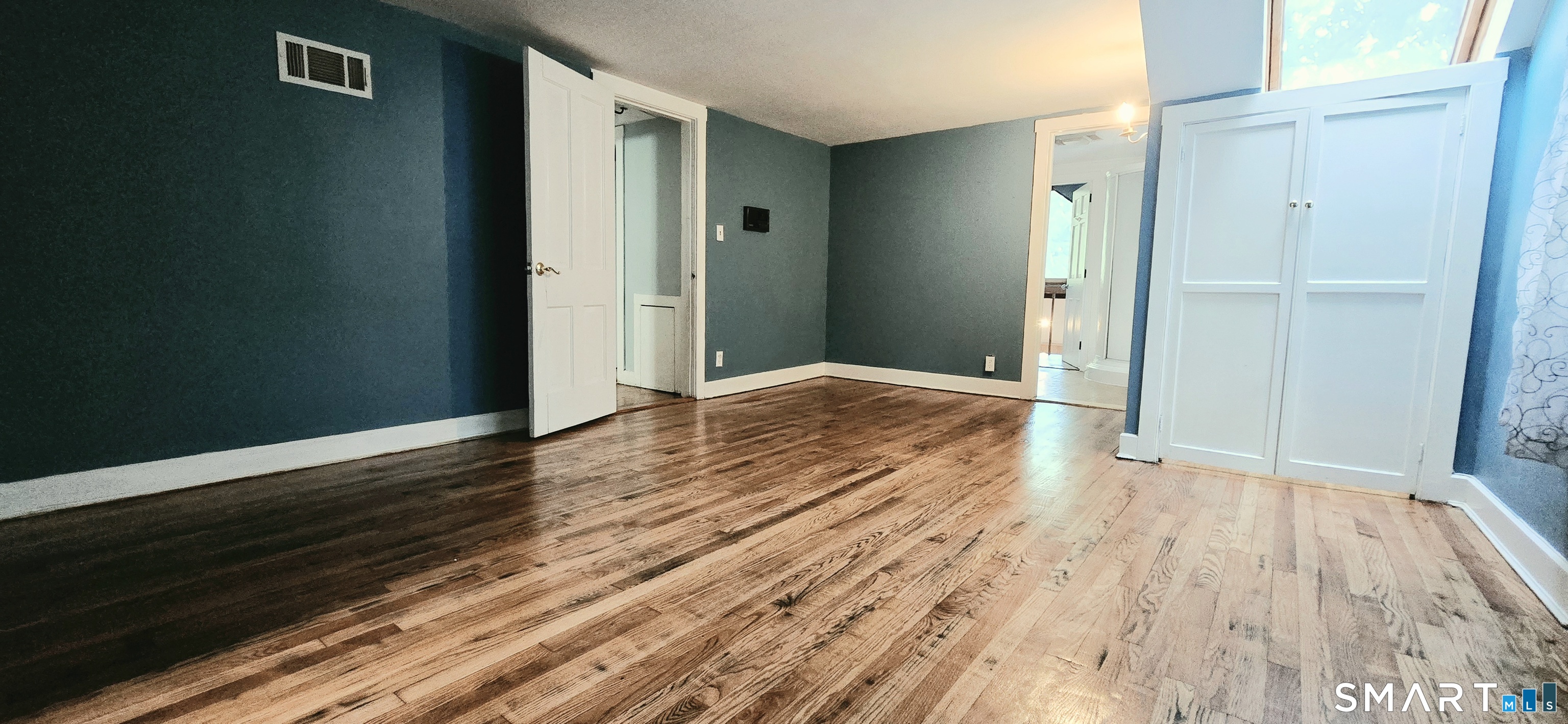 187 West Avon Road photo 22