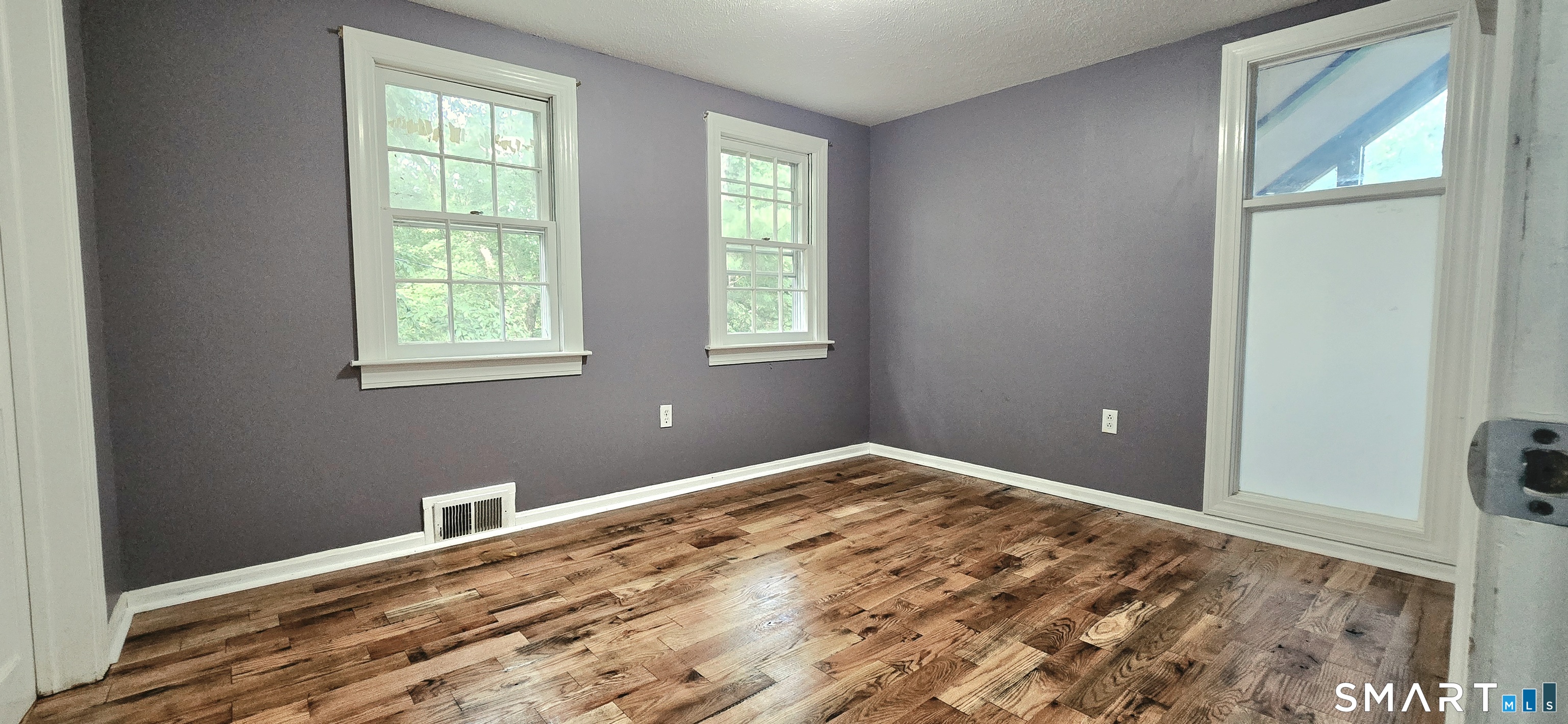 187 West Avon Road photo 27