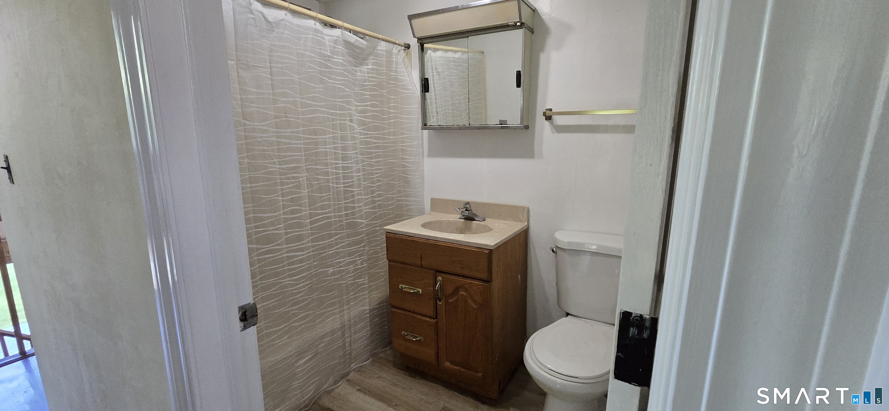 187 West Avon Road photo 29