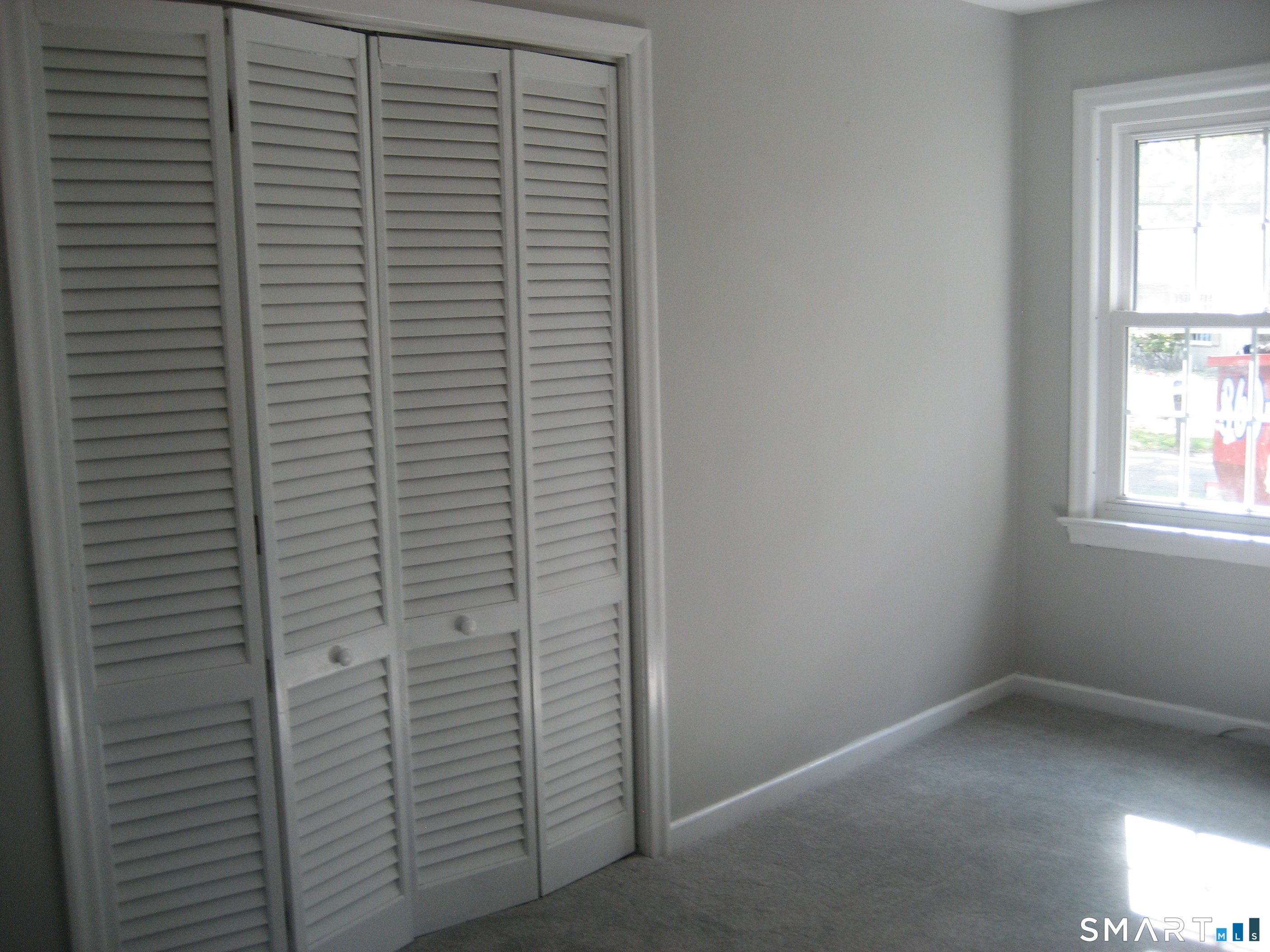 60 Mohegan Road photo 15