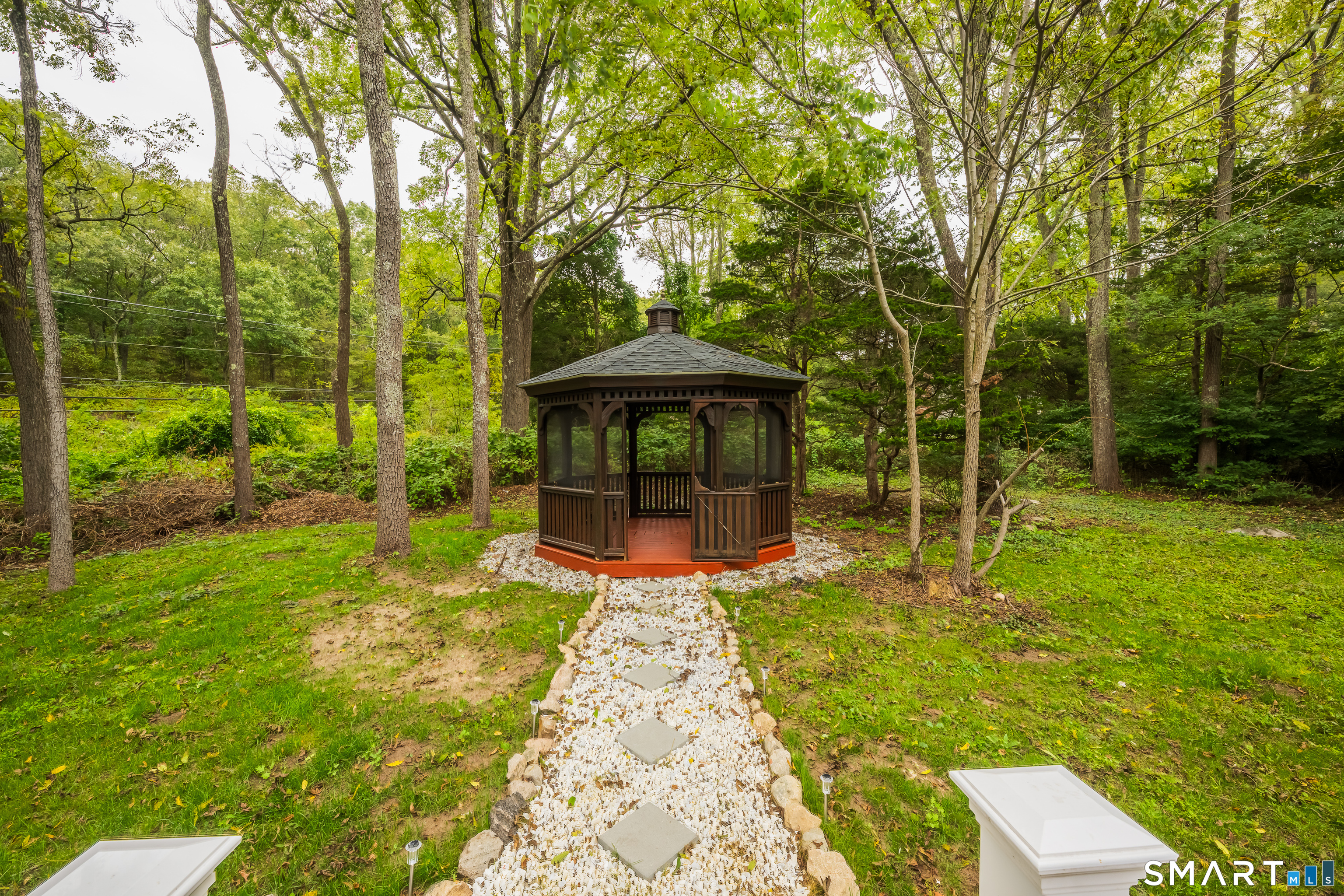 1918 Route 12, Gales Ferry, Ledyard, CT 06335