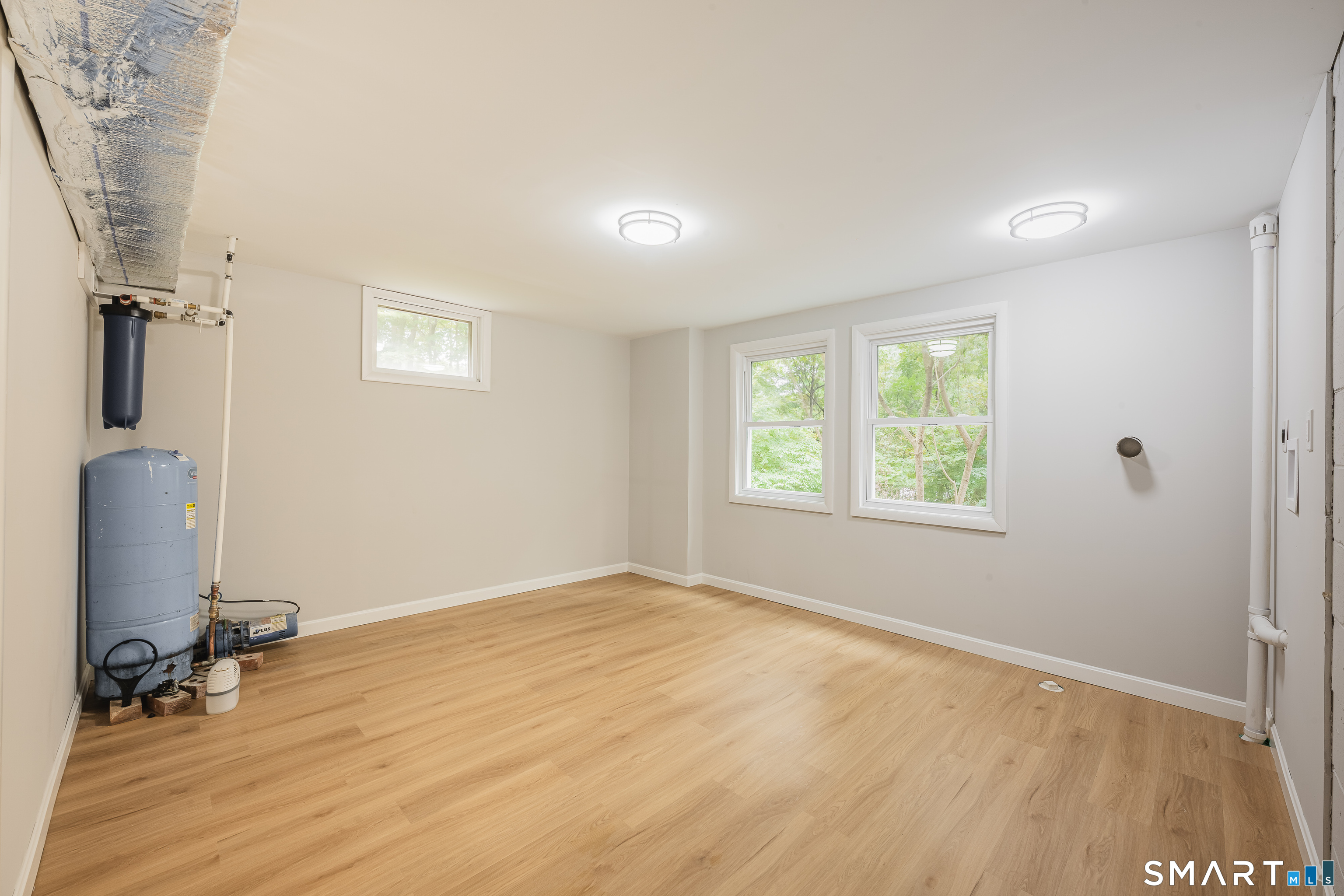 1918 Route 12, Gales Ferry, Ledyard, CT 06335
