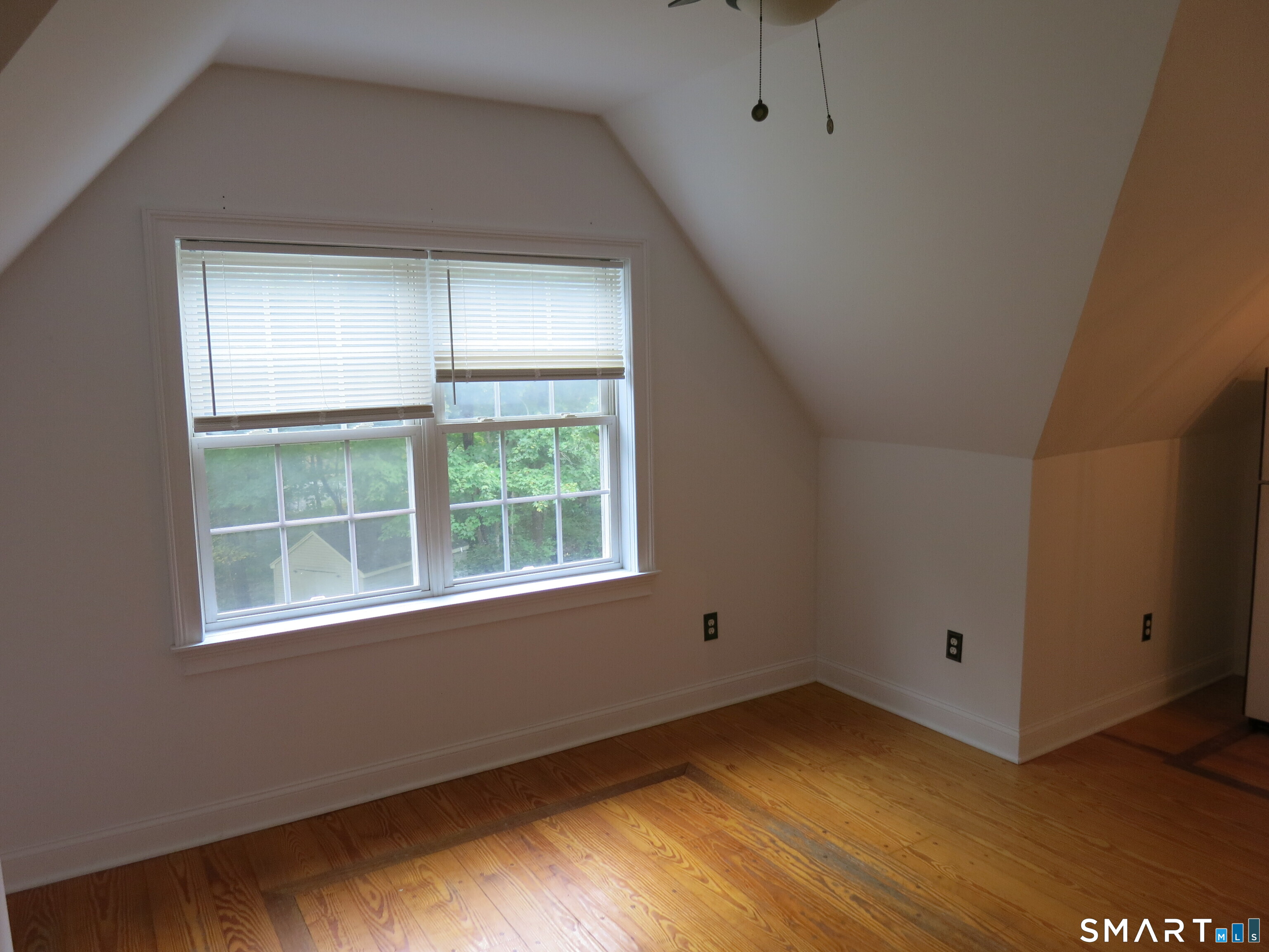 19 Moodus Leesville Road Unit #B photo 6