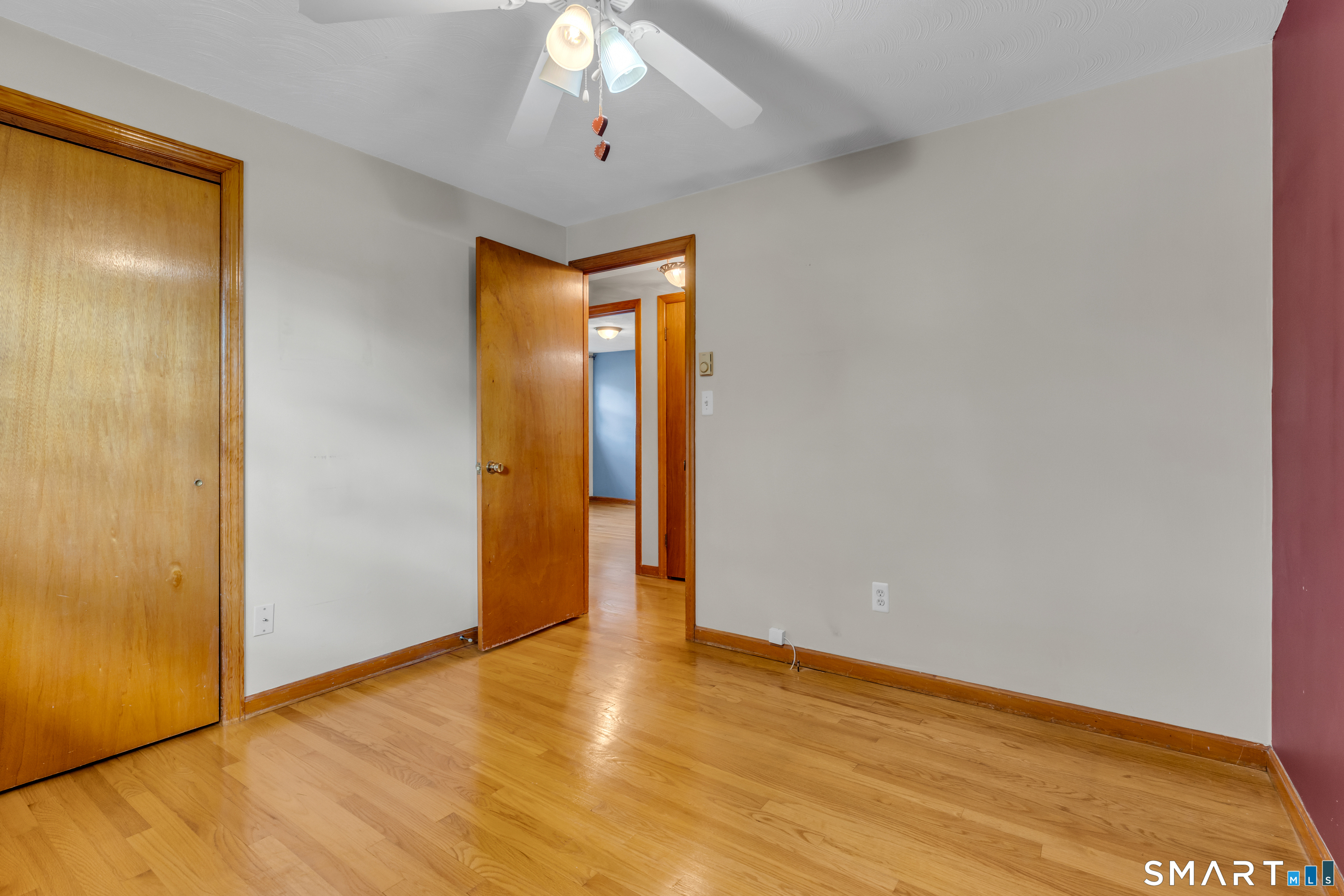 9 Robin Drive photo 24