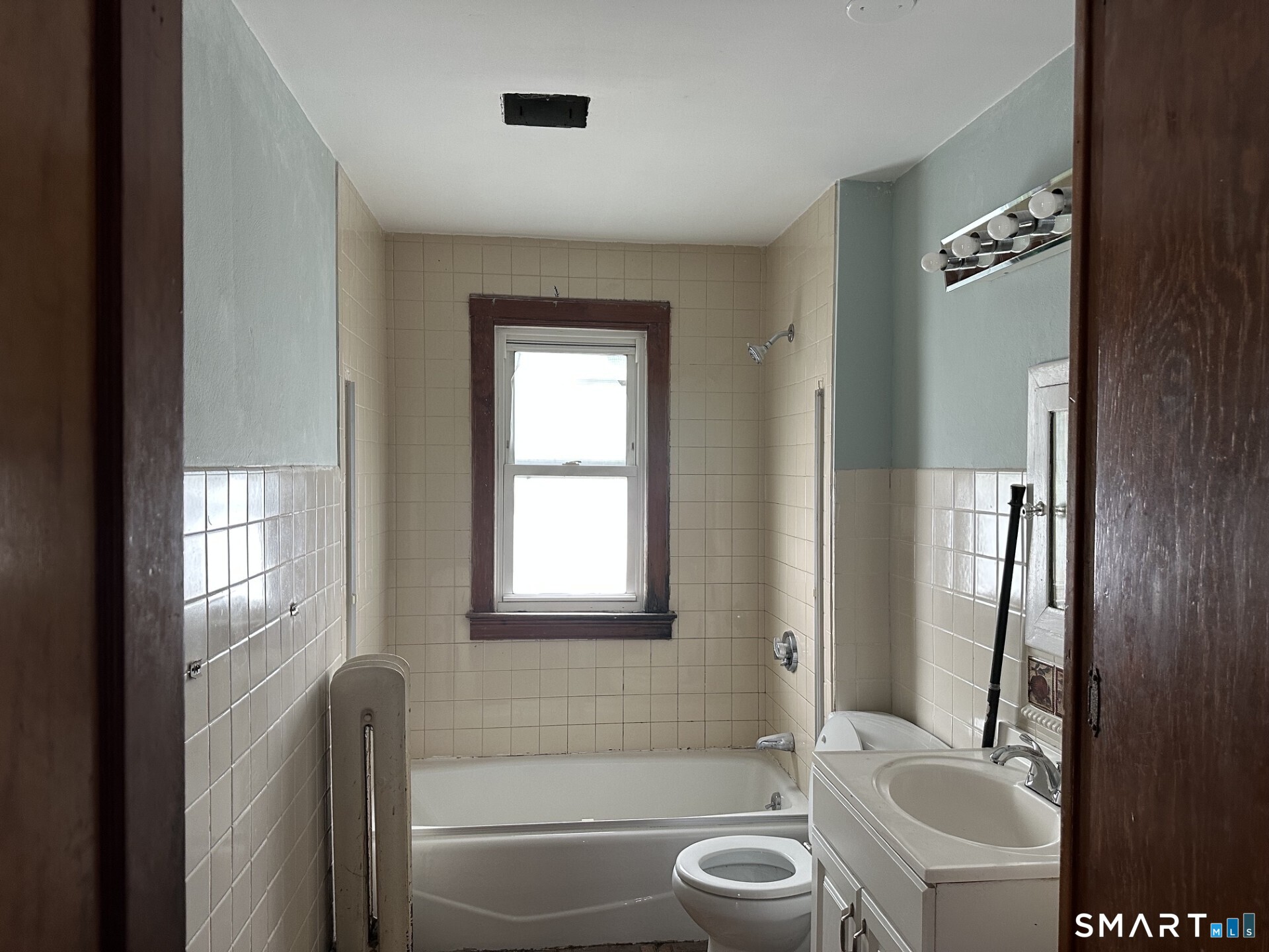 82 Lorenzo Street Unit #2nd floor photo 9