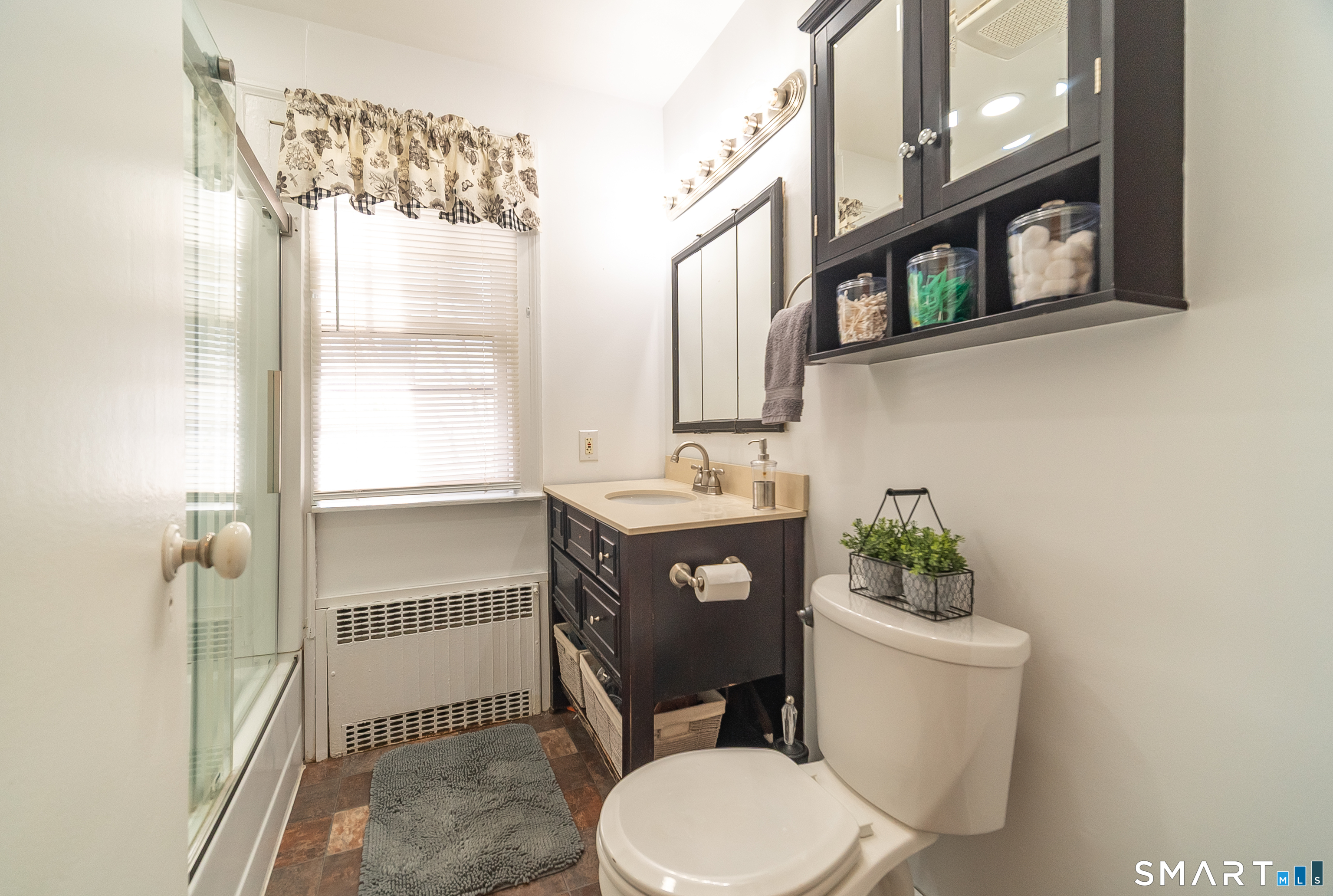 172 Kensington Avenue photo 17