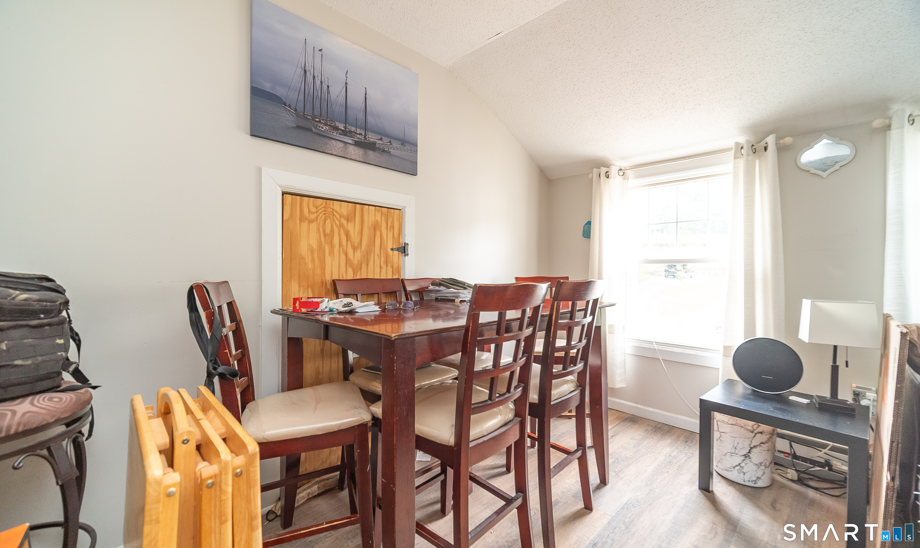 172 Kensington Avenue photo 32