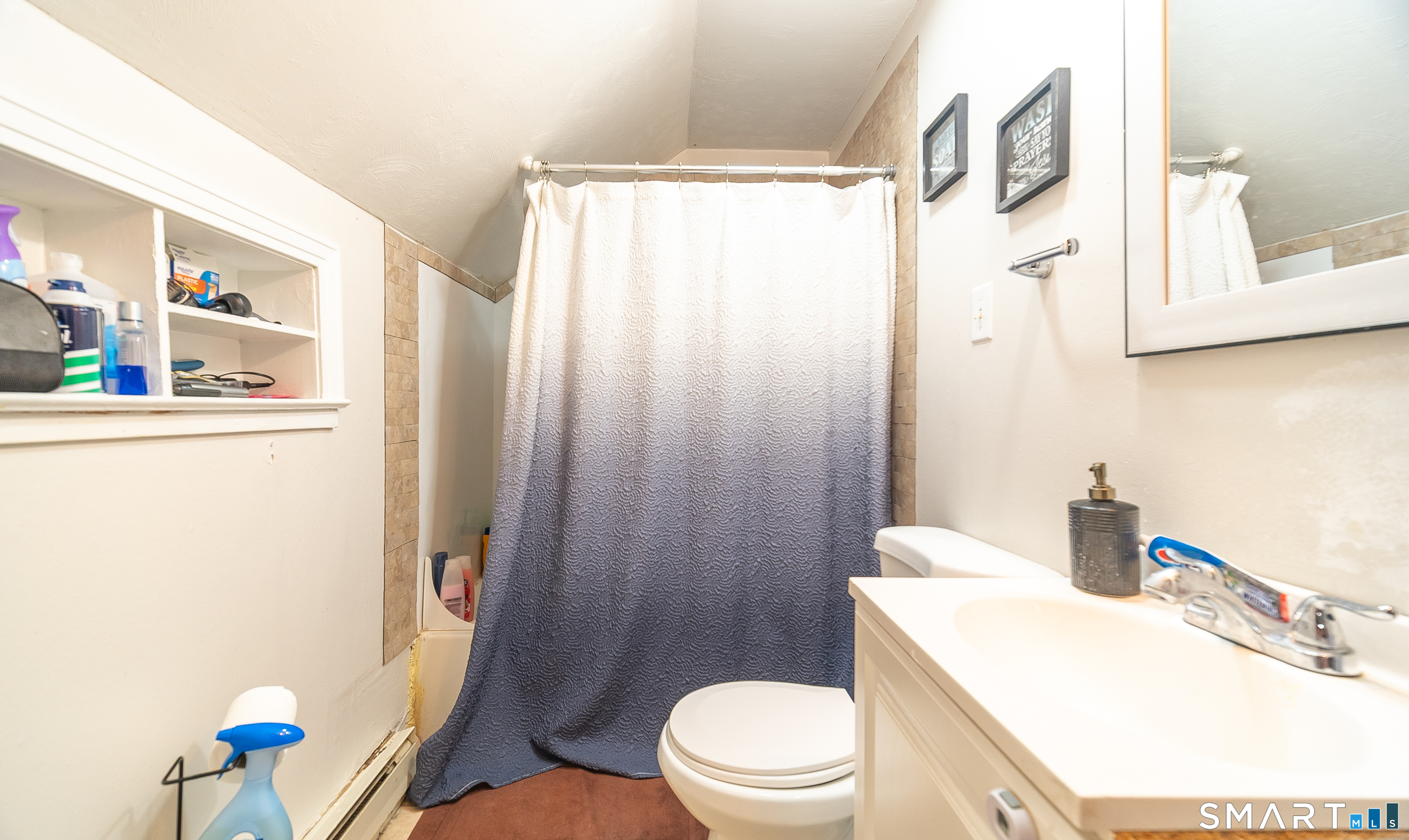 172 Kensington Avenue photo 36