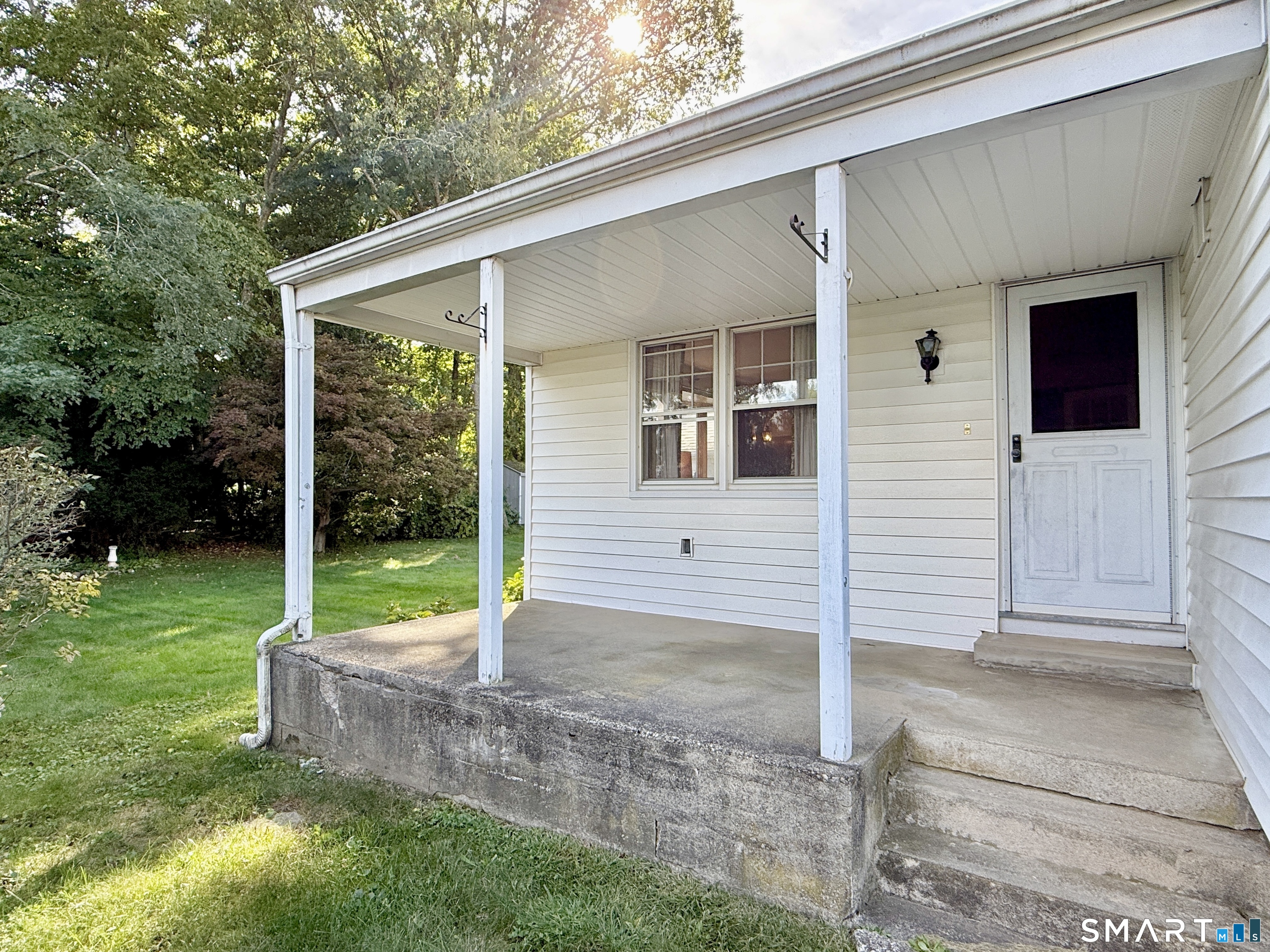 16 Aron Avenue photo 32
