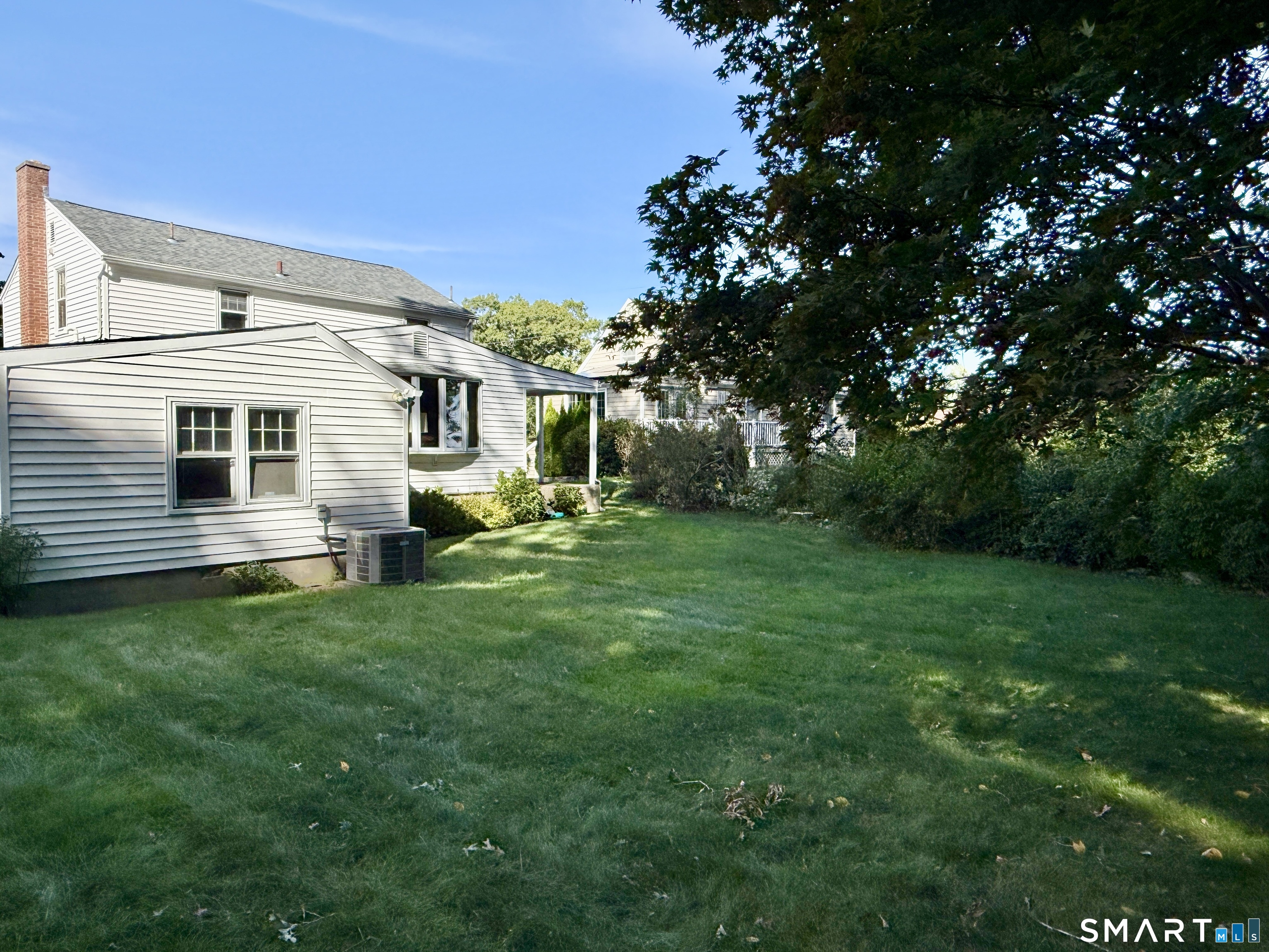 16 Aron Avenue photo 37