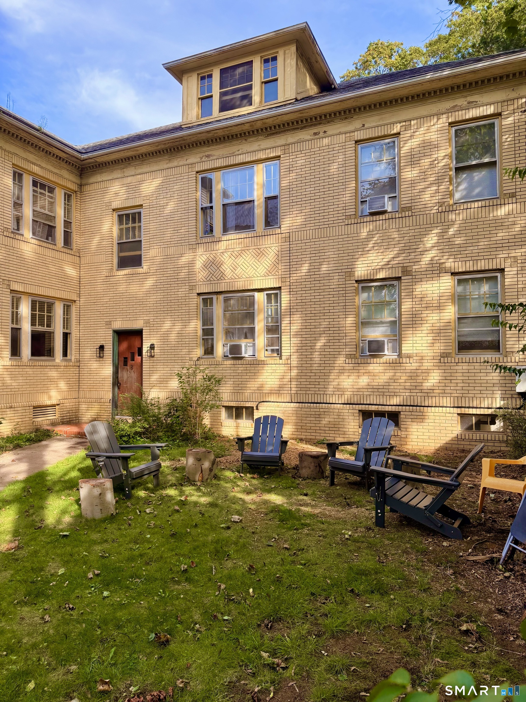 55 Marvel Road Unit #B1 photo 2