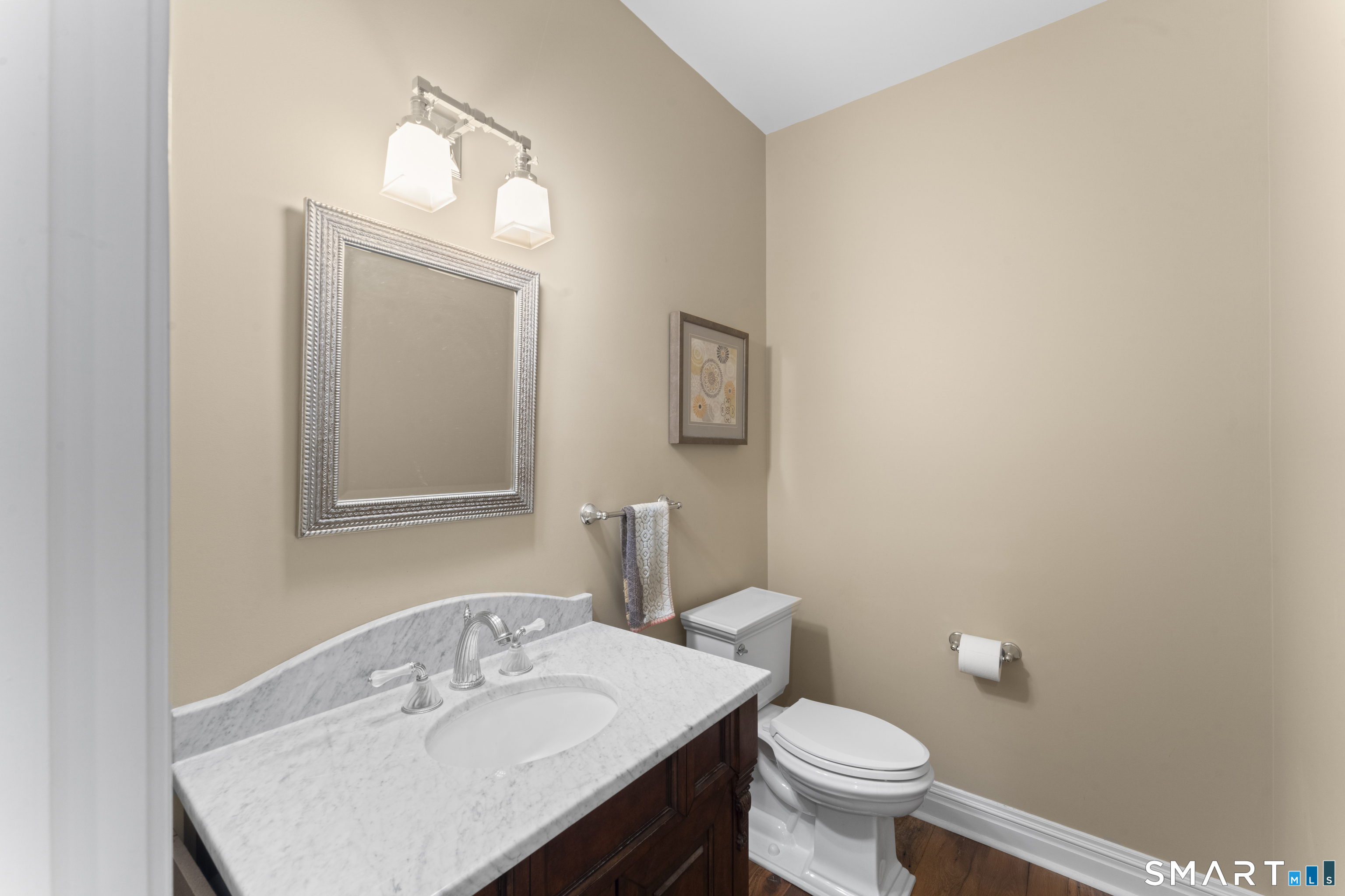 15 Wedgewood Court photo 18