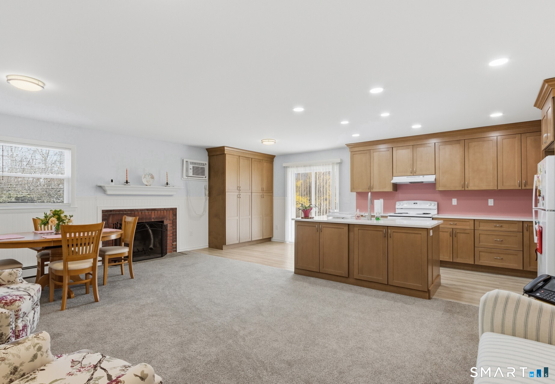 9 Evas Drive photo 3