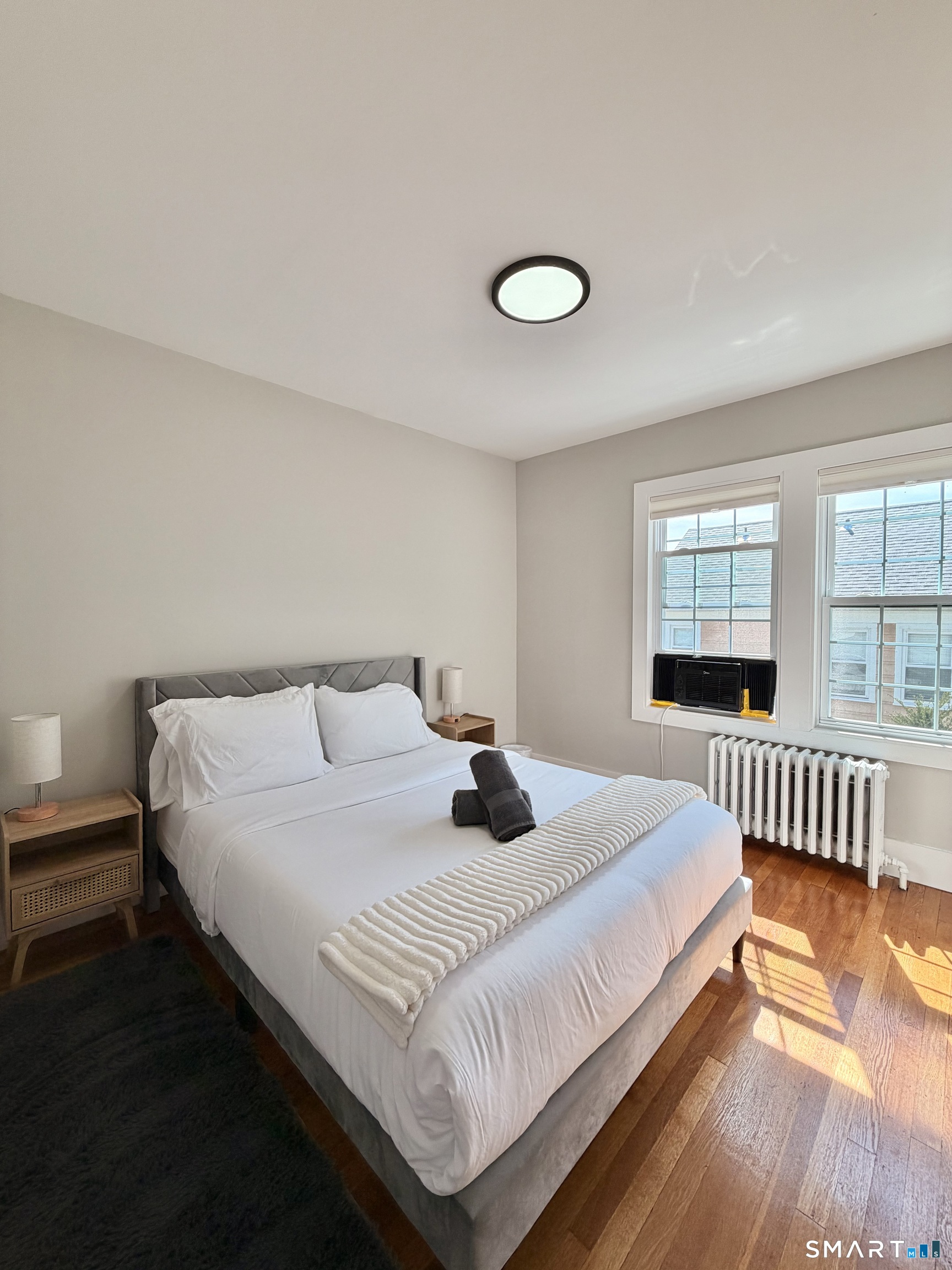 96 Roydon Road photo 11