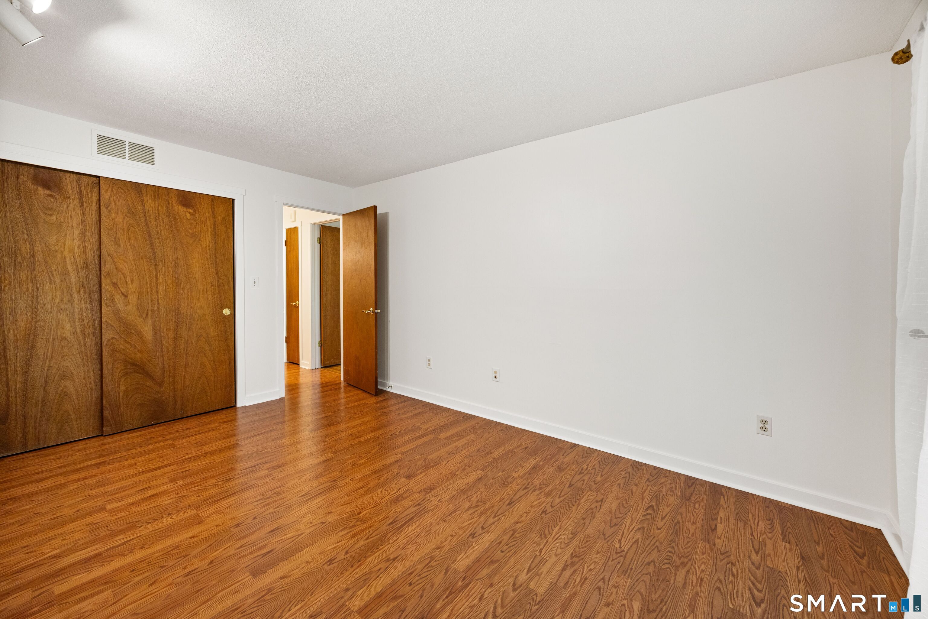 1 Hickory Hill Unit #1 photo 24