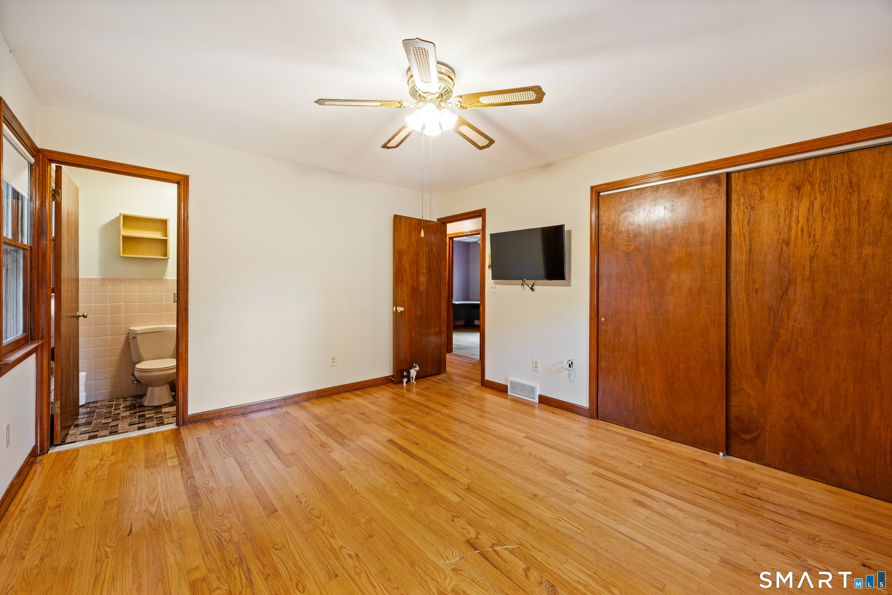 1140 Shepard Avenue photo 14