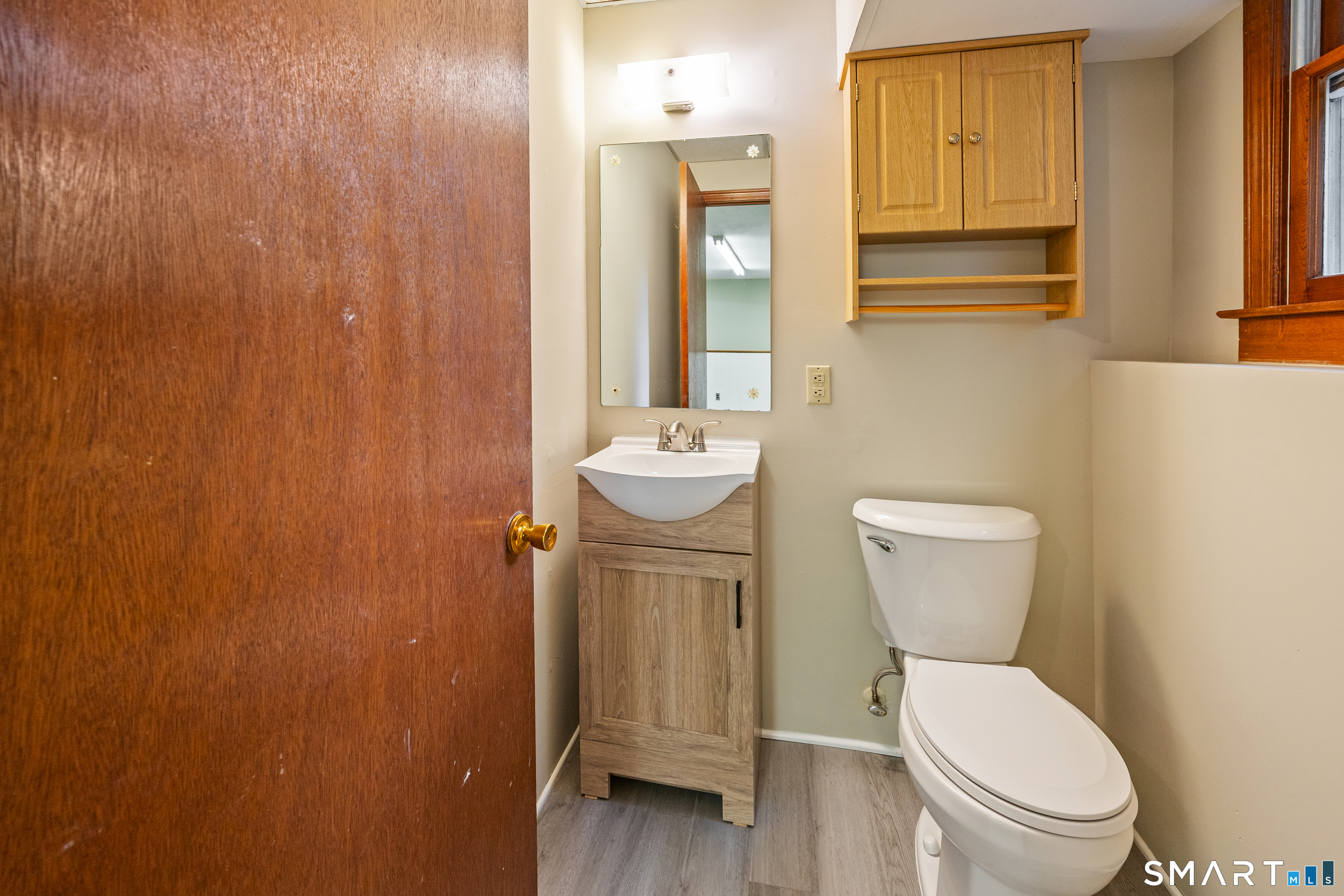 1140 Shepard Avenue photo 24