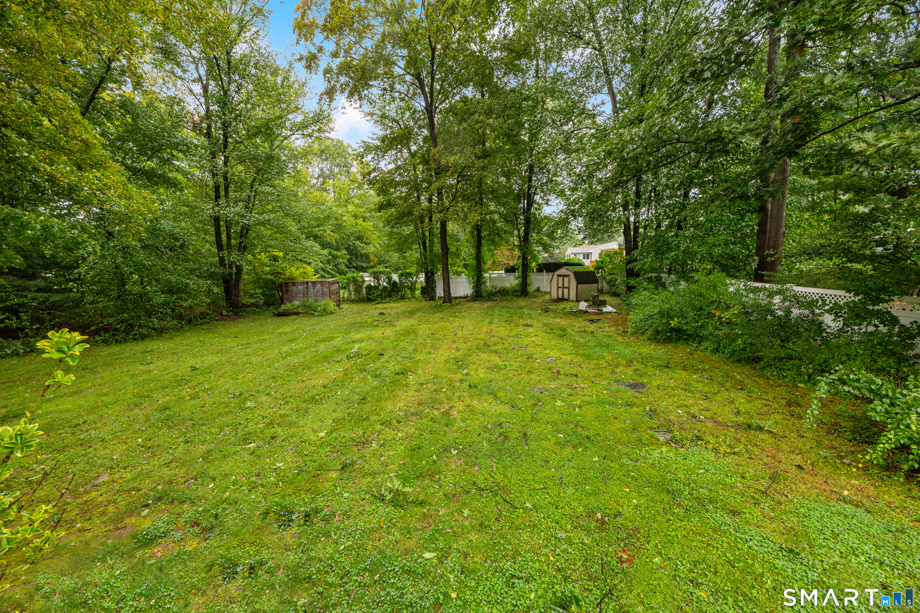 1140 Shepard Avenue photo 30