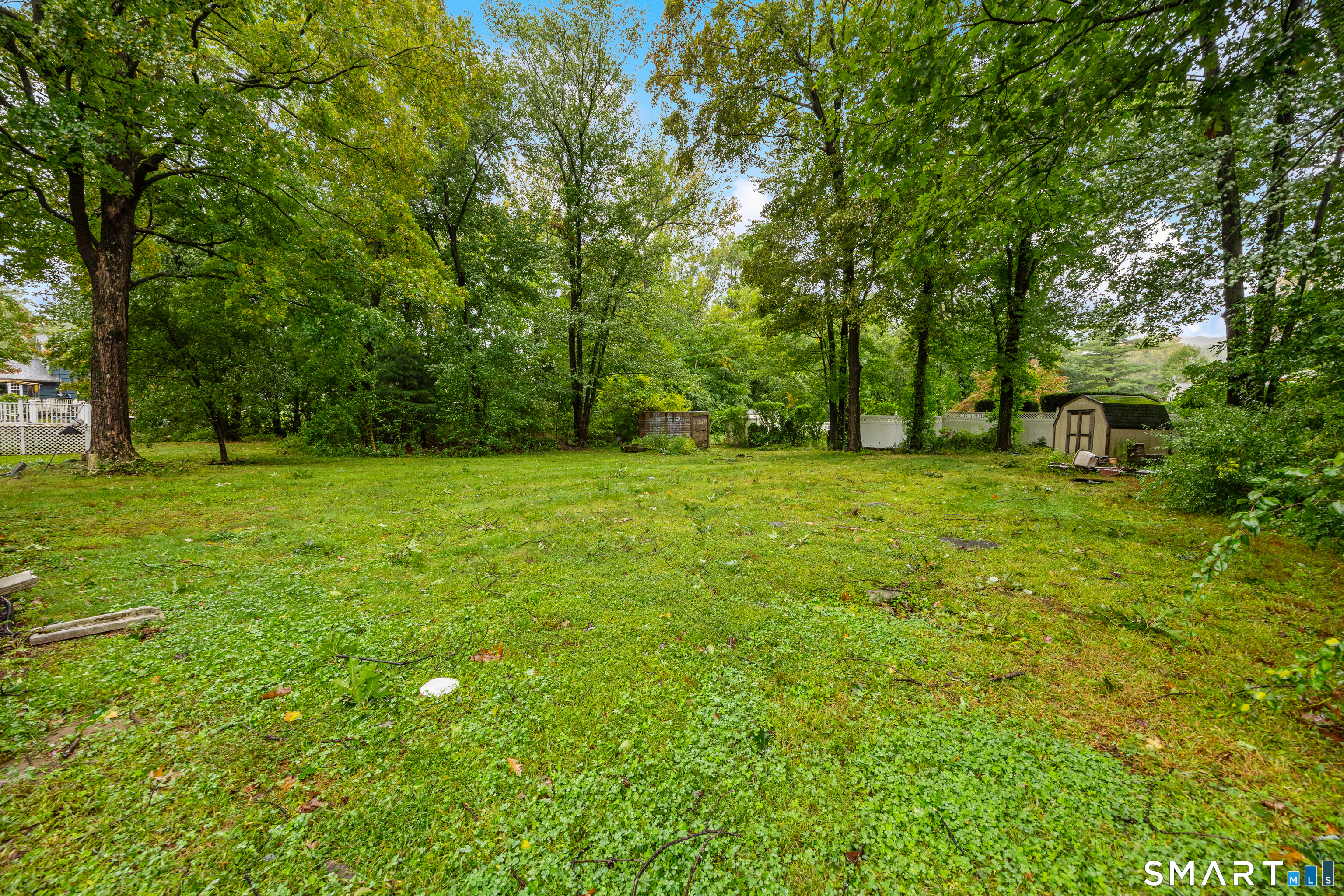 1140 Shepard Avenue photo 31
