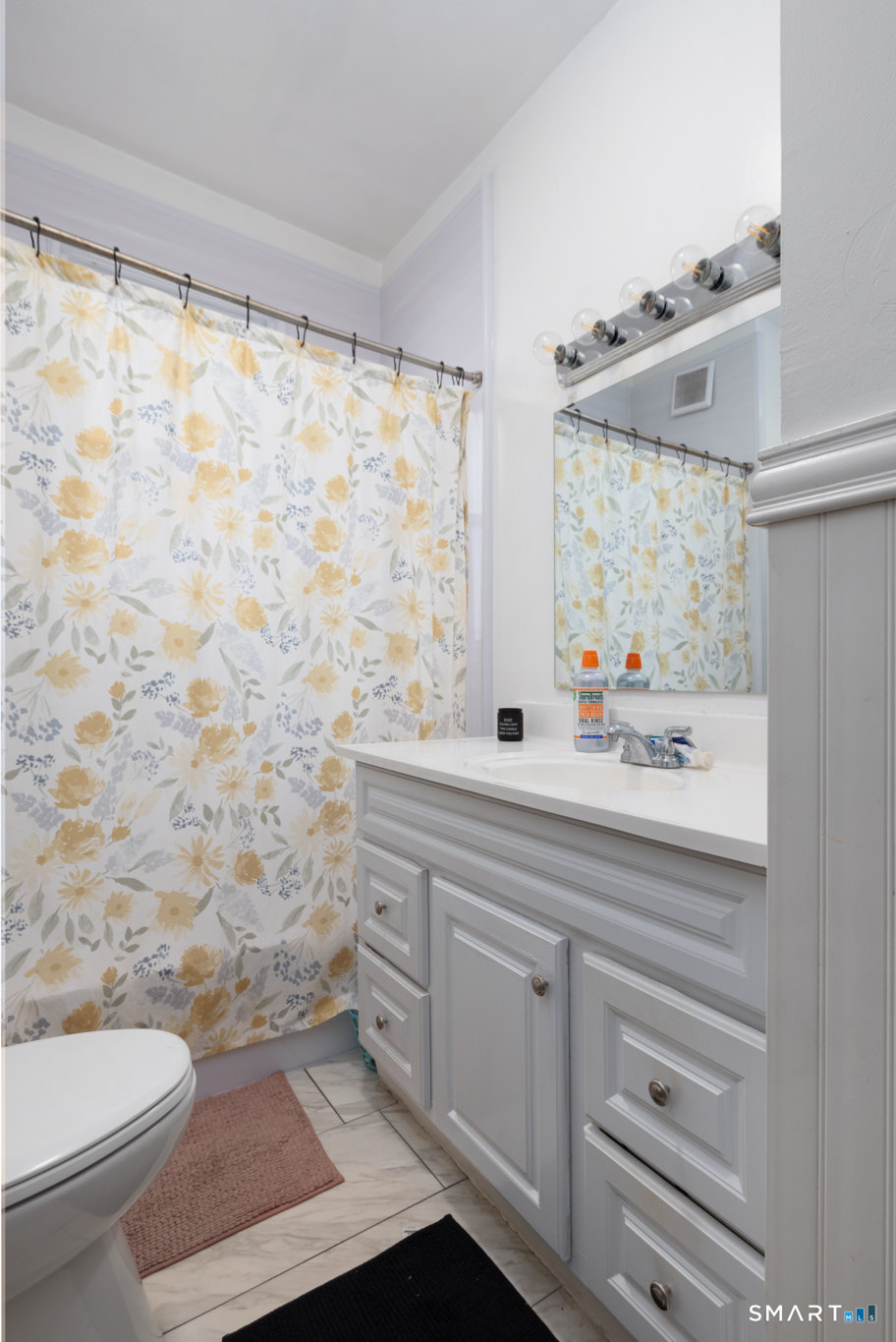 181 Maple Street photo 13