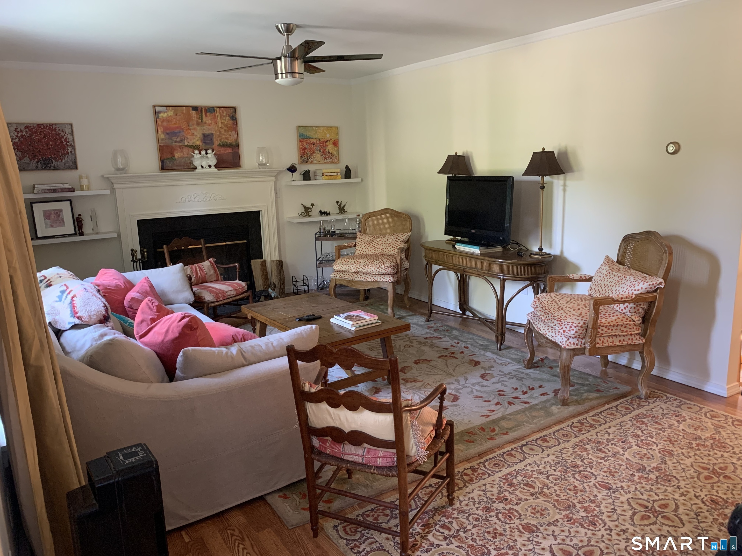 160 Russell Street photo 6