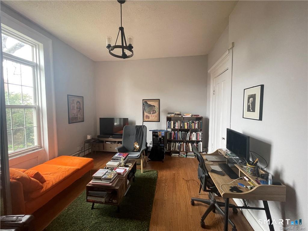 548 Chapel Street Unit #1r