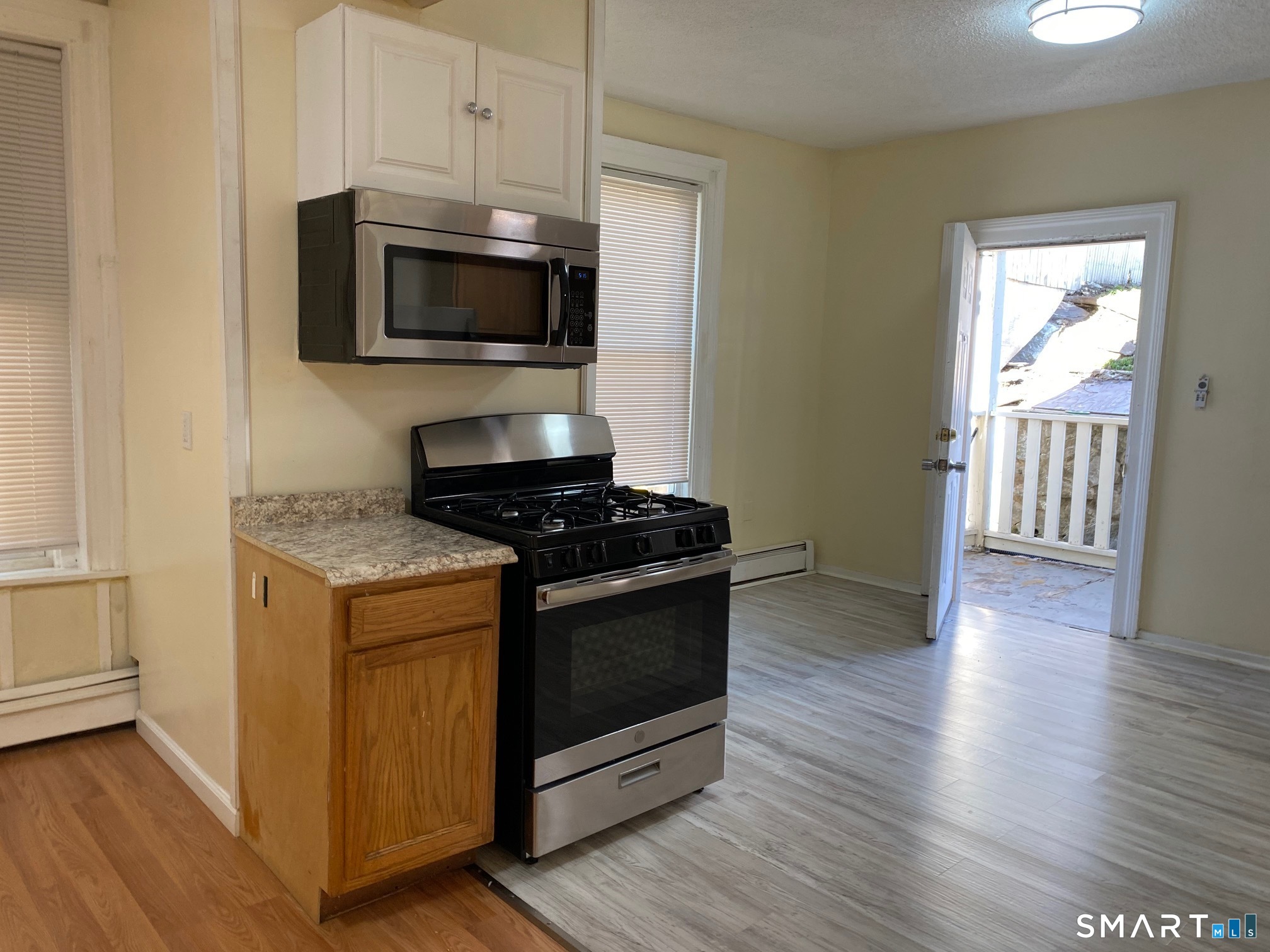 134 Chestnut Avenue photo 5
