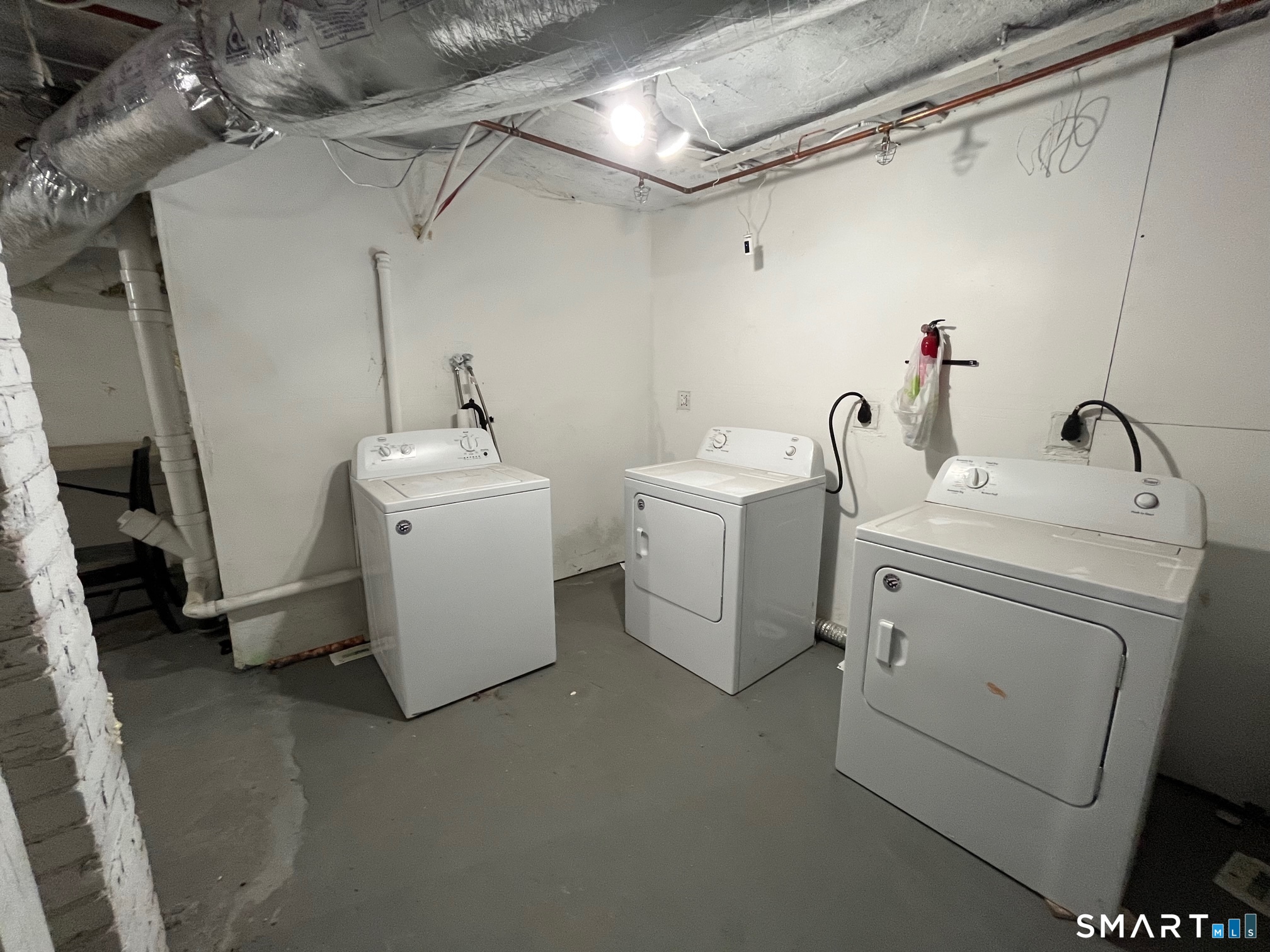 227 Hillside Avenue photo 17