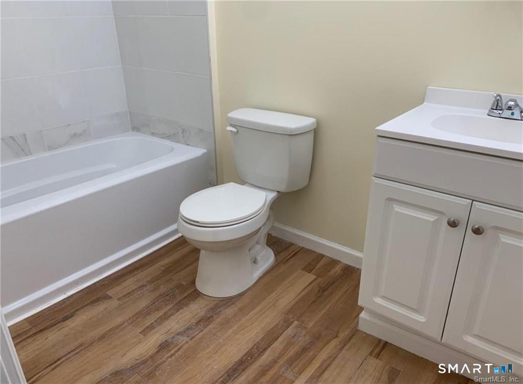 227 Hillside Avenue photo 9