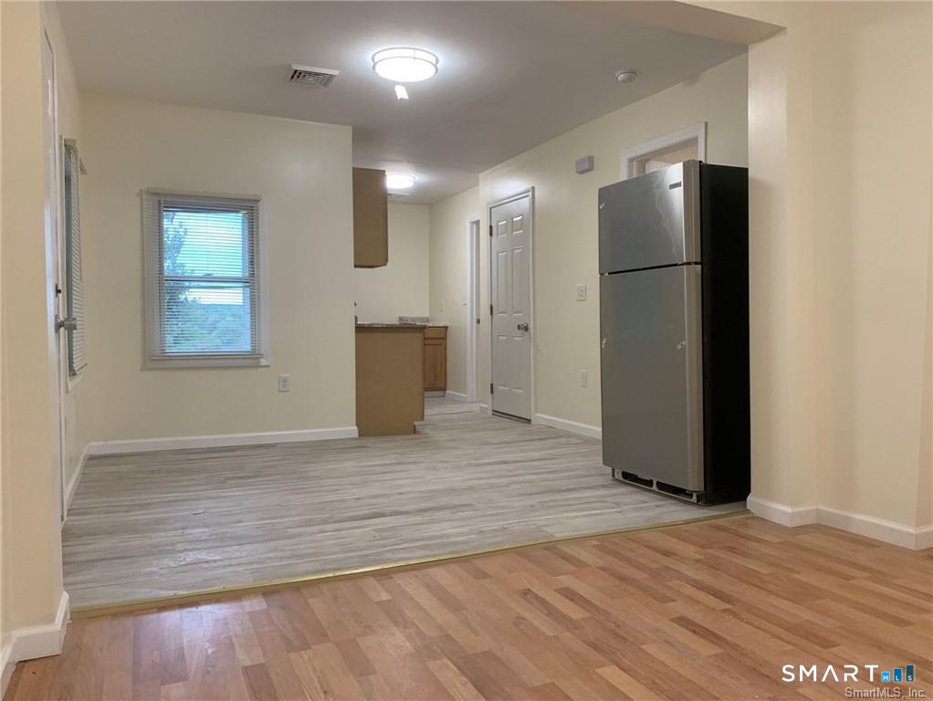 96 Hill Street photo 21