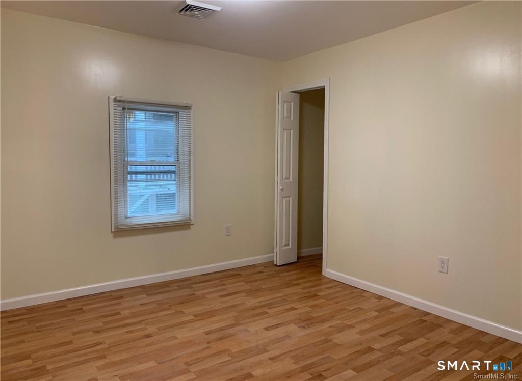 96 Hill Street photo 16