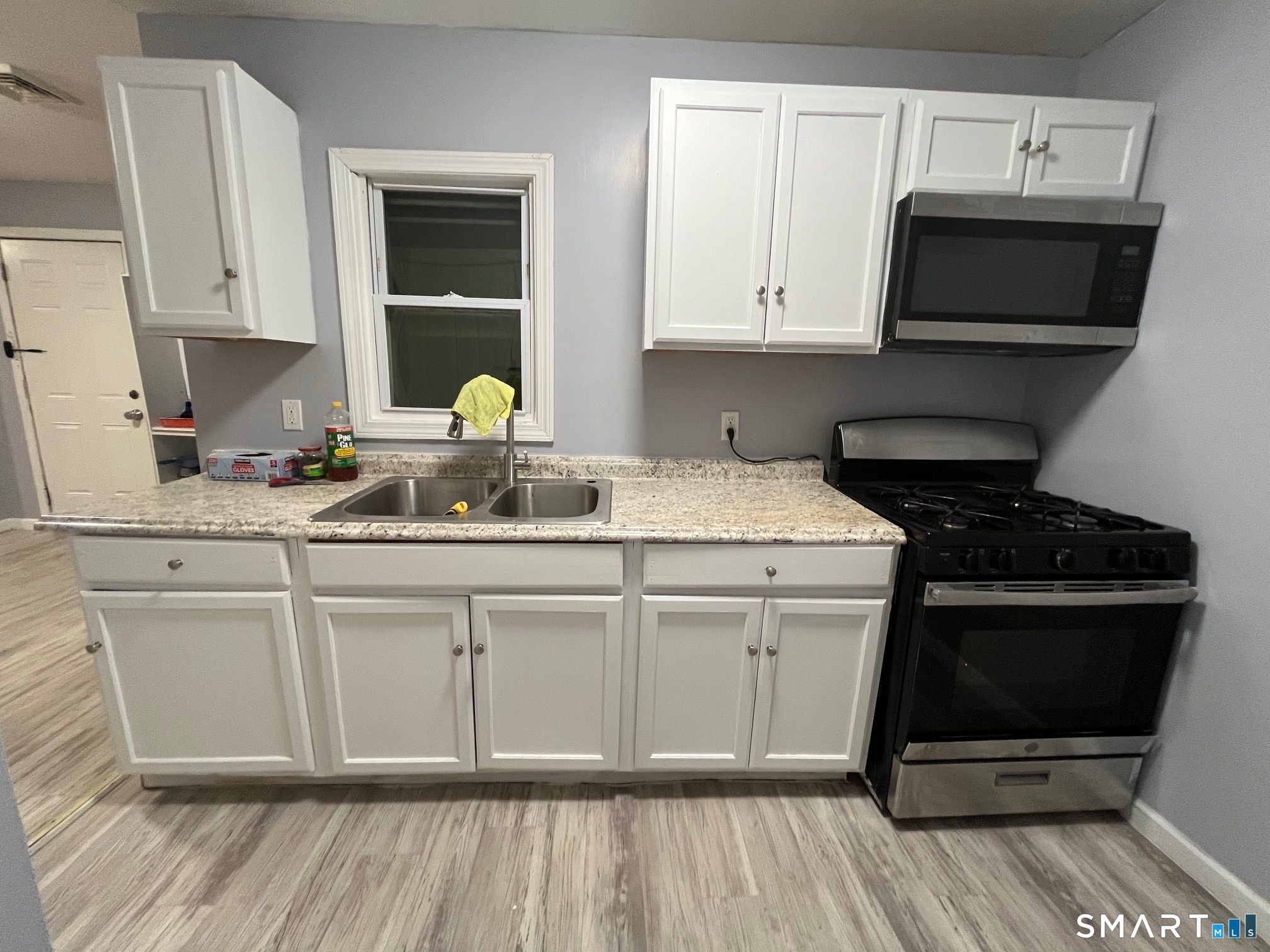 96 Hill Street photo 24