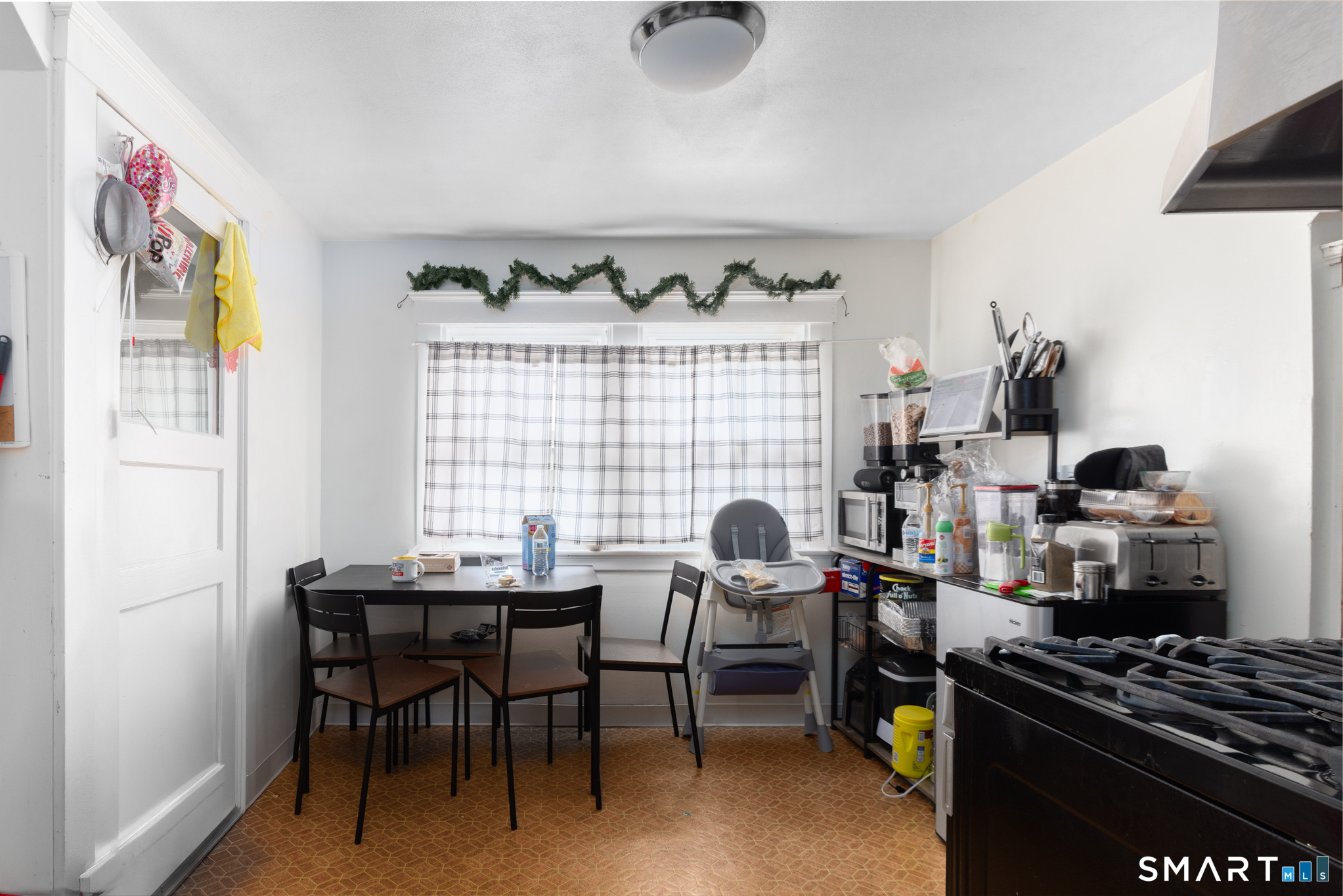 181 Maple Street photo 26