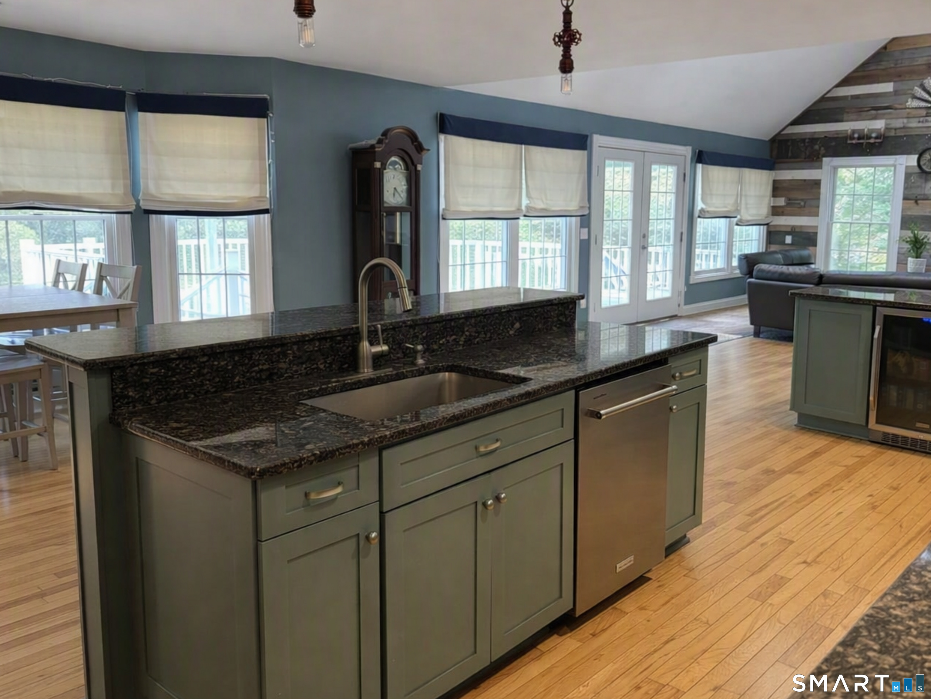 57 Lily Pond Road photo 7