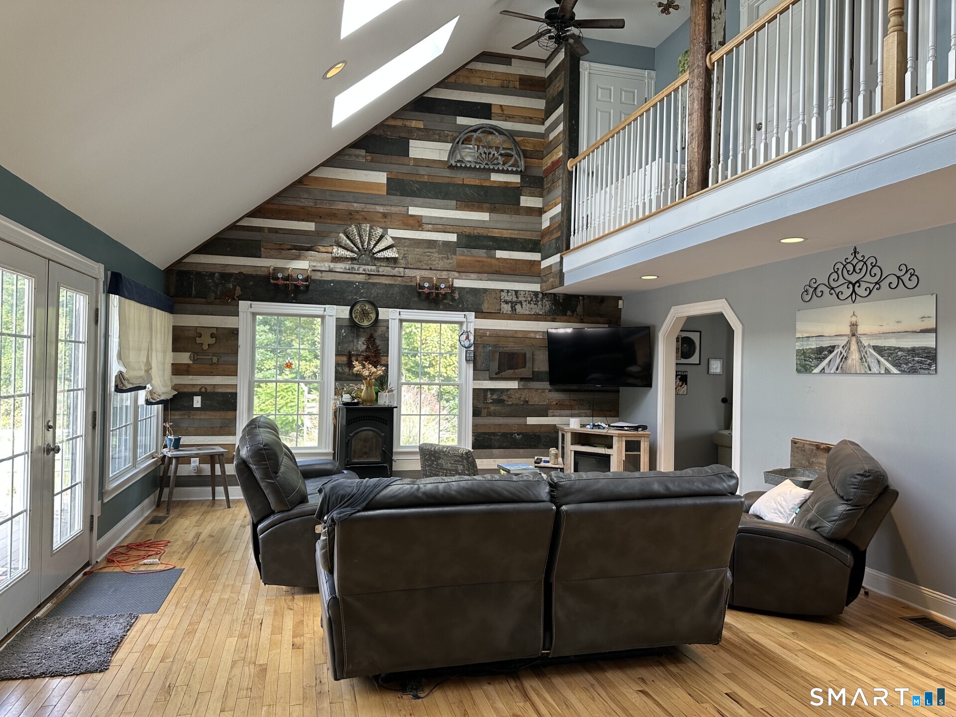 57 Lily Pond Road photo 9