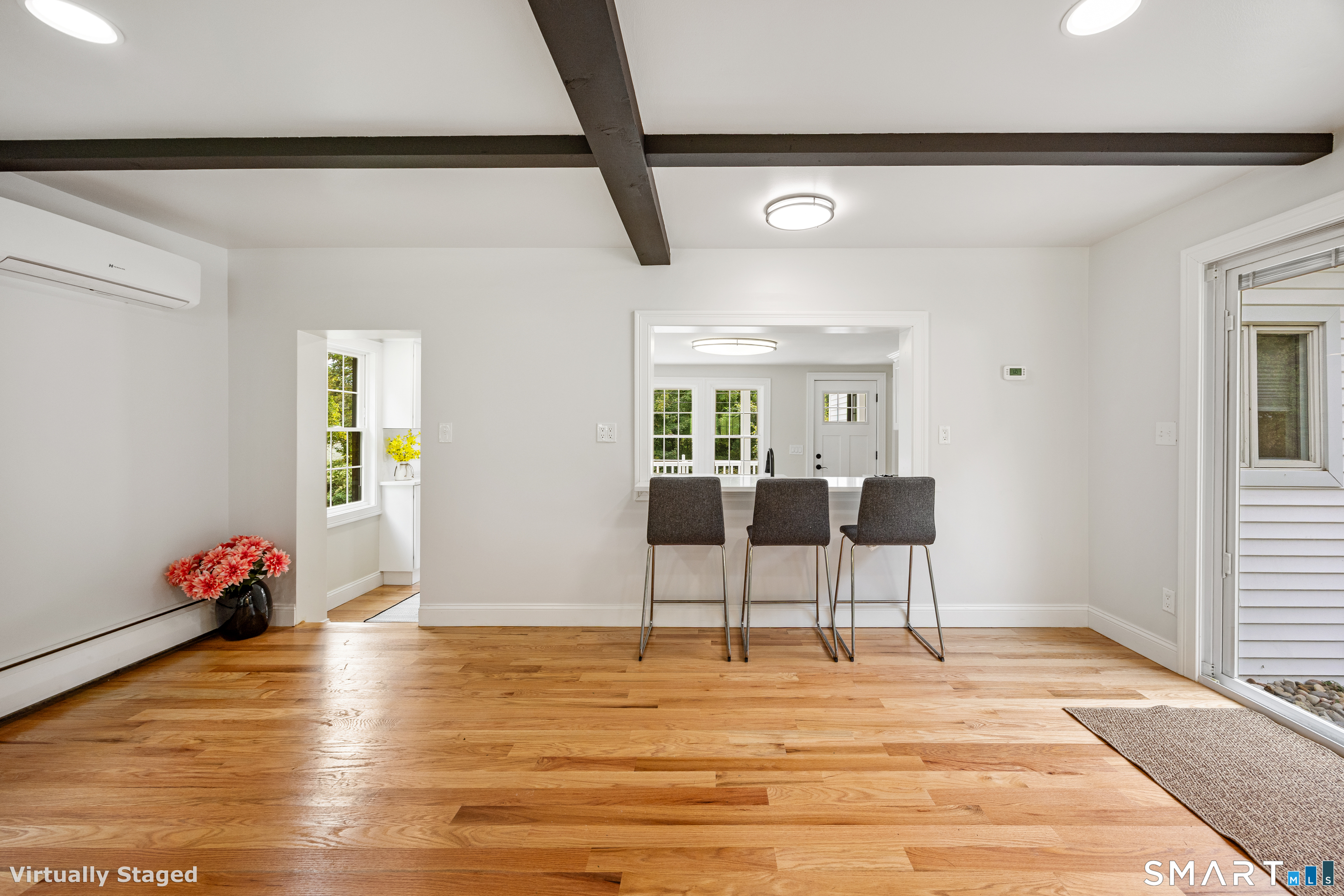 20 Hydelor Avenue photo 11